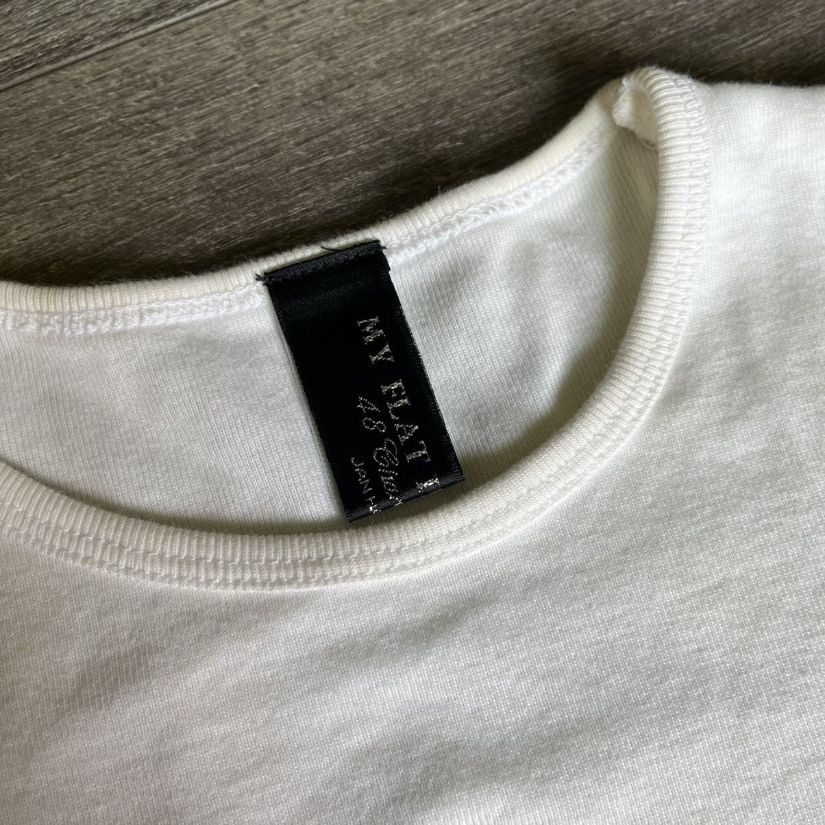 Vintage Vintage Y2K My Flat in London Queen Bee Crown Longsleeve Tee Size M / US 6-8 / IT 42-44 - 6 Thumbnail