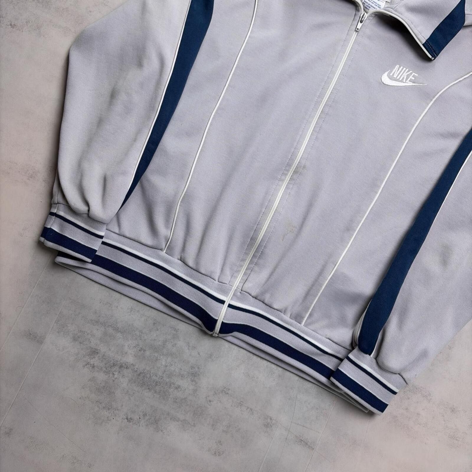 Nike Vintage 90’s Grey Nike Striped Track Jacket Size US L / EU 52-54 / 3 - 3 Thumbnail