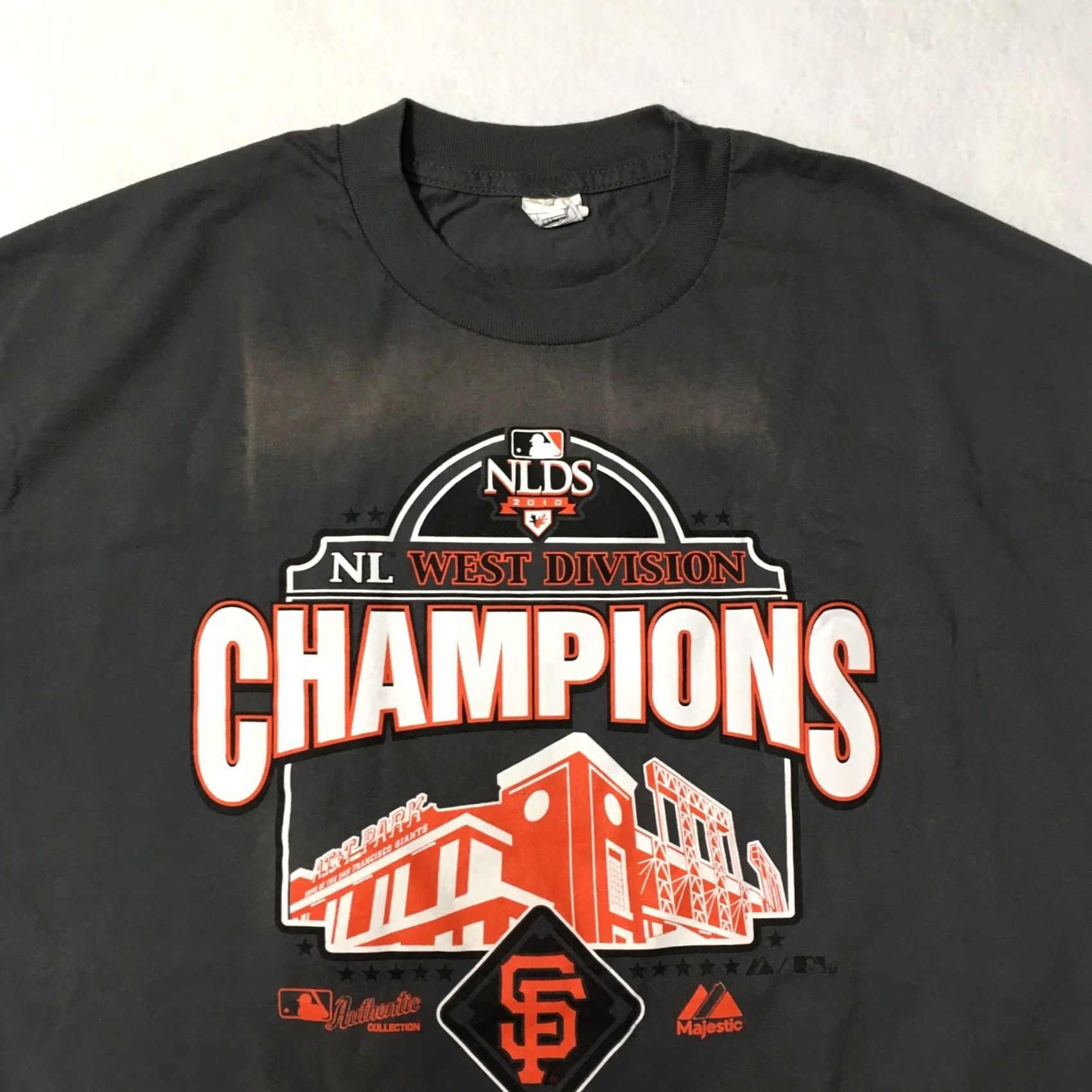 Champion New title: Shirt Men XL Black SF Giants 2010 NL West Champs - Cotton Size US XL / EU 56 / 4 - 2 Thumbnail