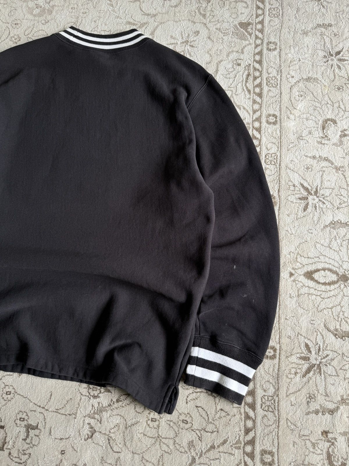 Champion Vintage Champion Reverse Weave Center Logo Heavy Sweatshirt Size US L / EU 52-54 / 3 - 10 Thumbnail