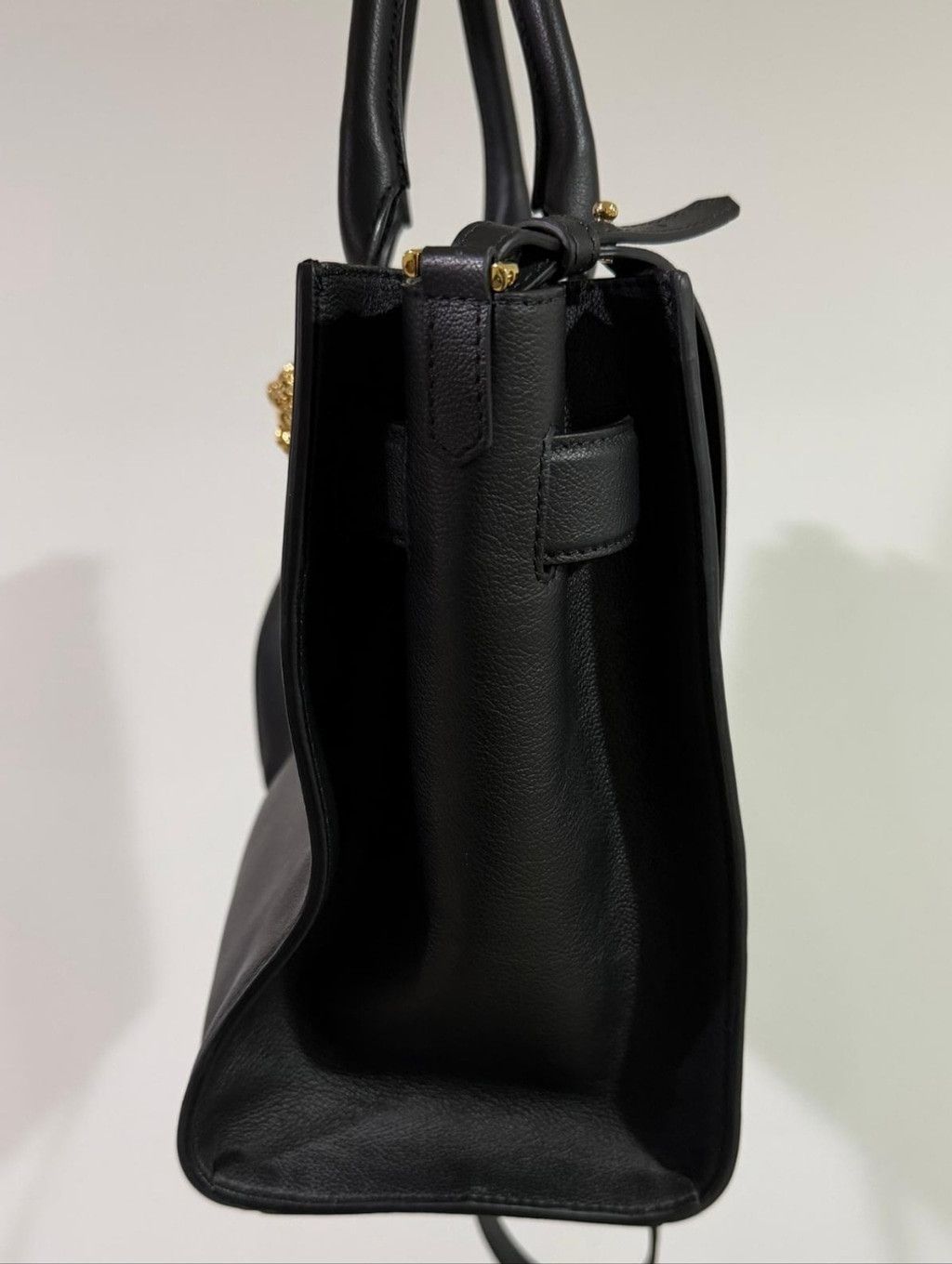 Versace Versace Medusa Large Tote Bag Black Leather Gold Hardware To Size ONE SIZE - 4 Thumbnail