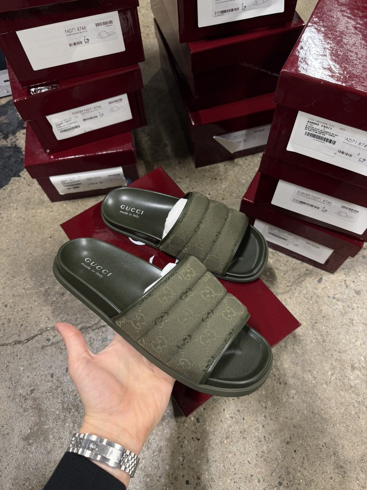 Gucci Gucci GG Canvas Slide Sandals 900$ NEW Size US 7 / EU 40 - 2 Thumbnail