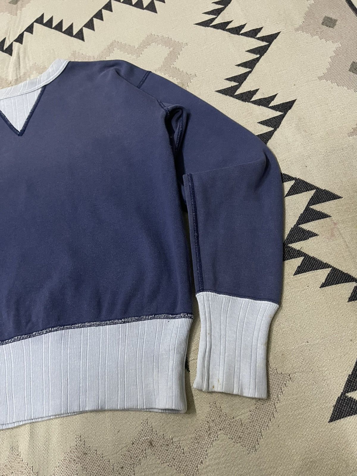 Full Count & Co. 90s FULLCOUNT WINDSHIELD DOUBLE V SUNFADED SWEATSHIRT Size US S / EU 44-46 / 1 - 5 Thumbnail