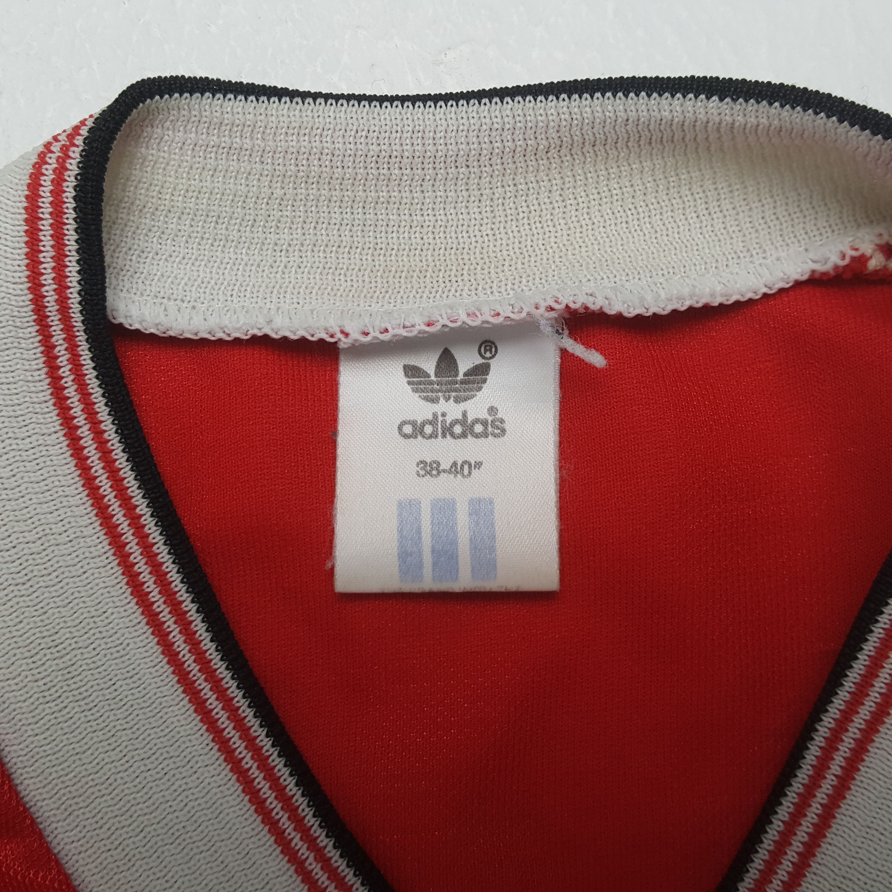 Adidas Vintage Manchester United Adidas Sharp Jersey 32 Size US S / EU 44-46 / 1 - 4 Thumbnail