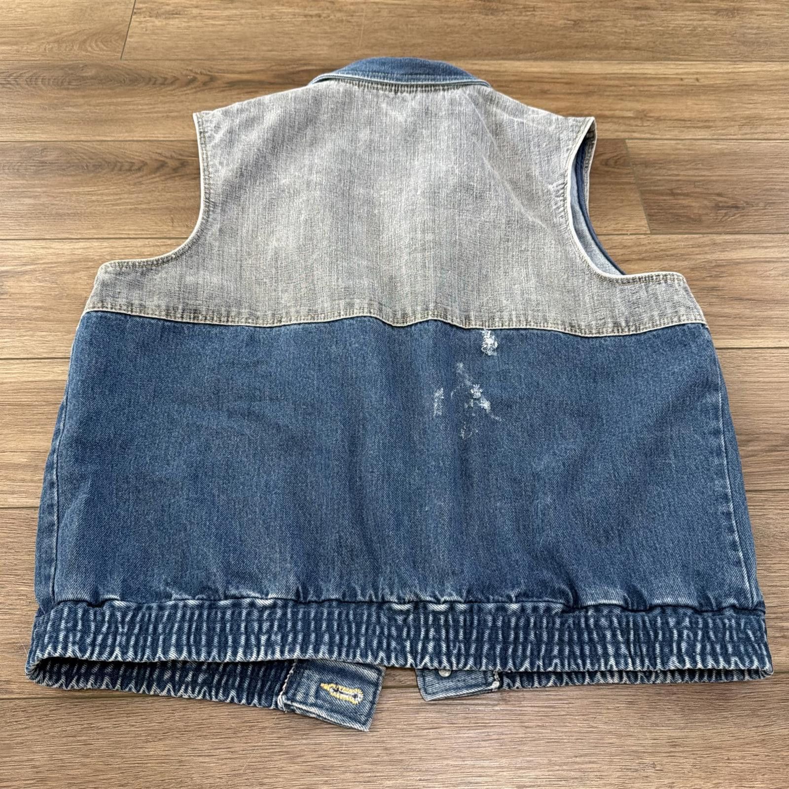 Wrangler Vintage 80s Wrangler Denim Vest Western Cowboy Size L Size US L / EU 52-54 / 3 - 5 Thumbnail