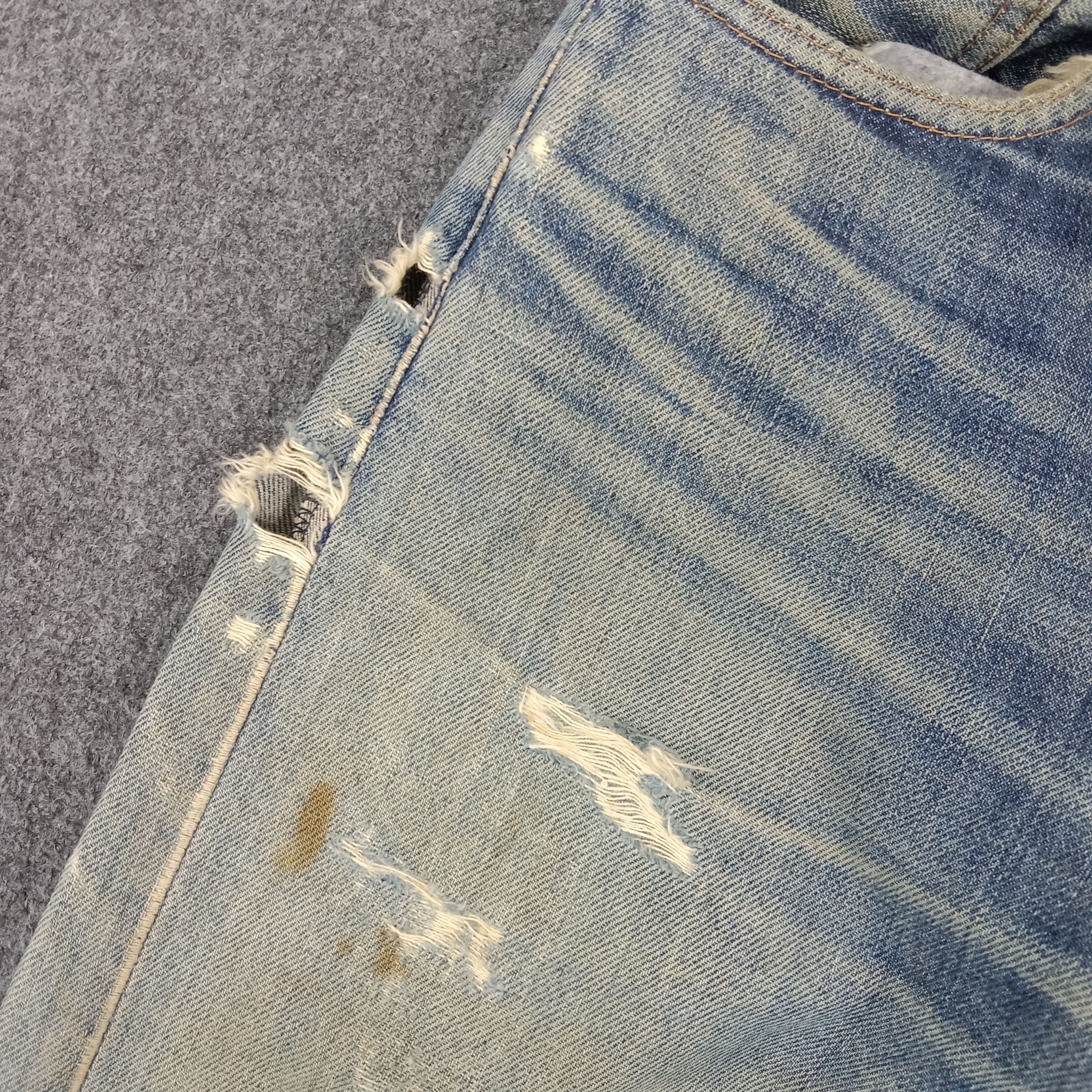 Levi's × Vintage Levi's 551 Z American Big E Distressed SelvedgeDenim Jeans Size US 29 - 3 Thumbnail