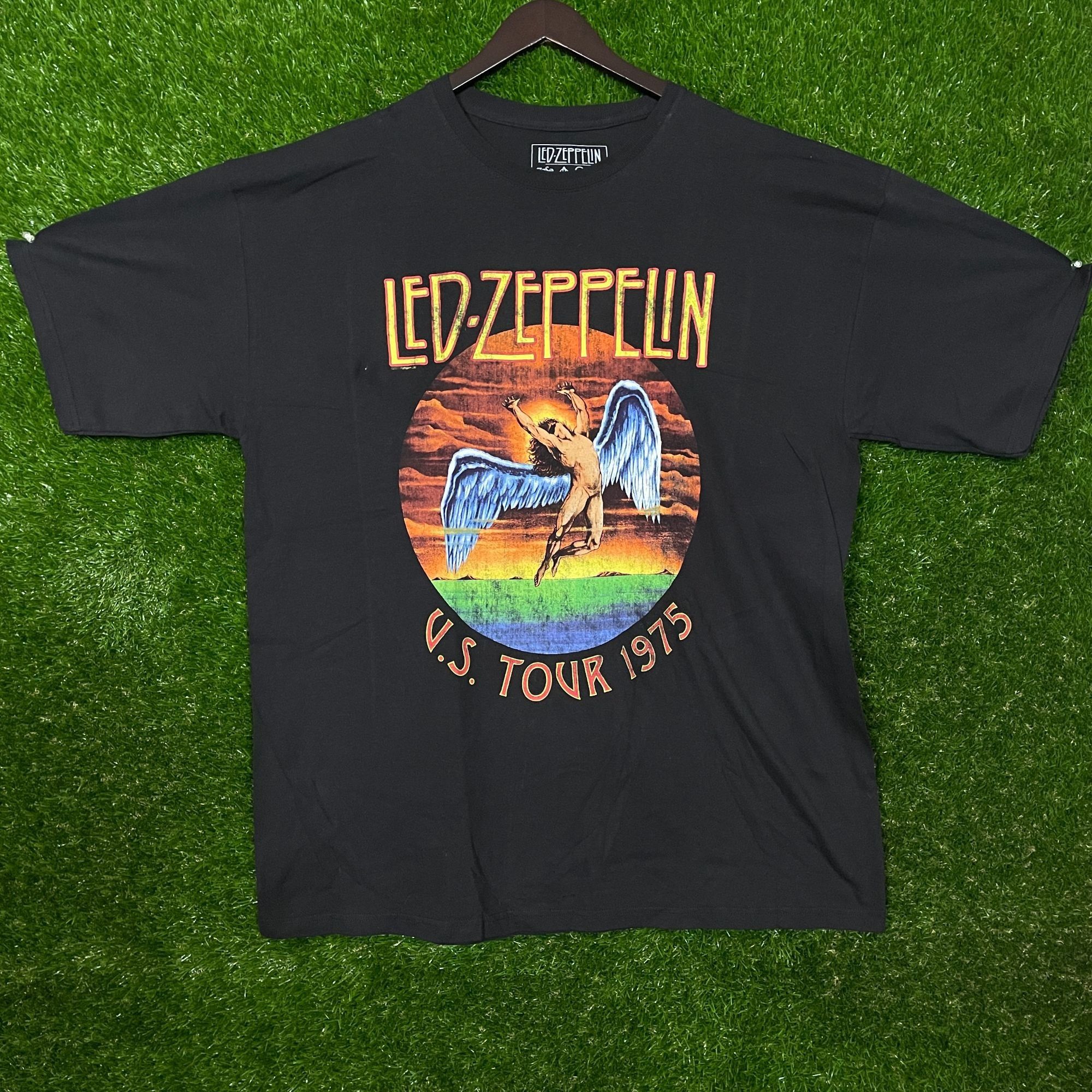 Led Zeppelin Led Zeppelin US Two 1975 T-shirt size 3XL Size US XXL / EU 58 / 5 - 3 Thumbnail