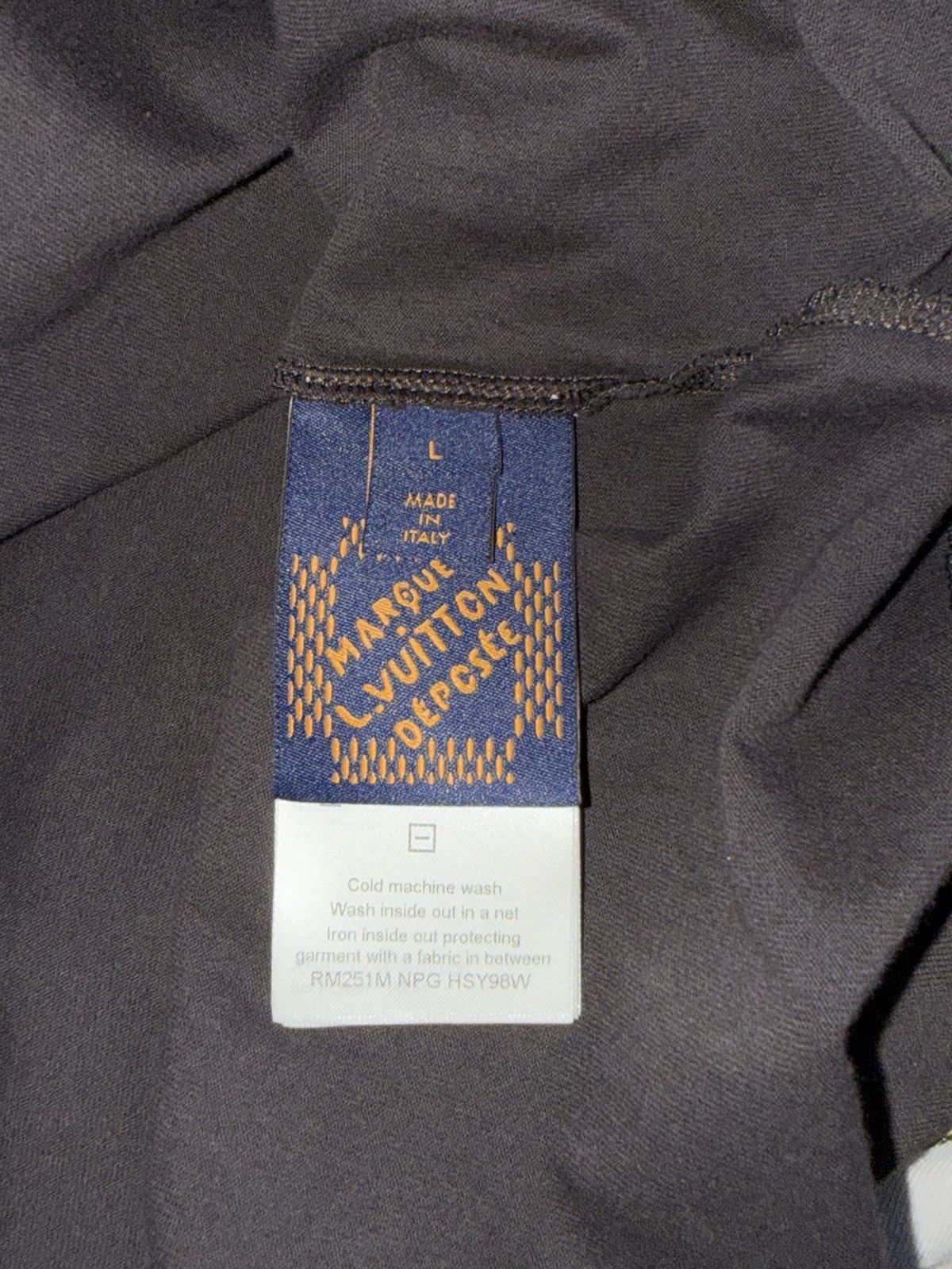 Louis Vuitton Louis Vuitton logo t shirt Size US L / EU 52-54 / 3 - 4 Thumbnail