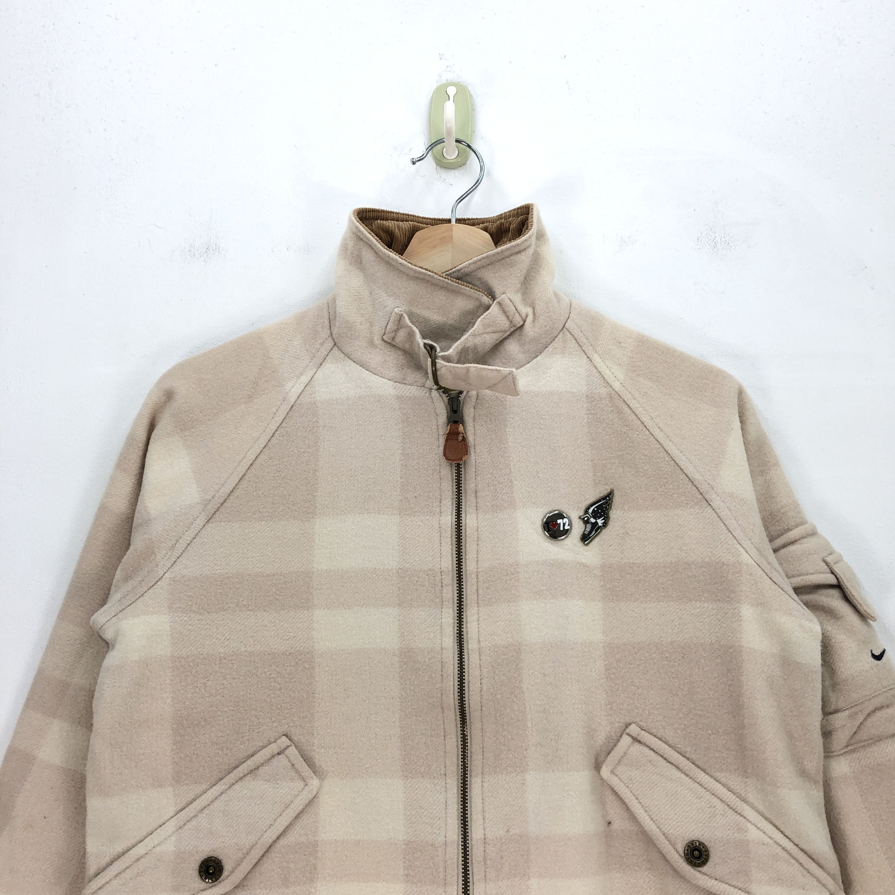 Nike × Vintage Vintage Nike Sweater Zipper Jacket Nike Swoosh Sweatshirt Size XS / US 0-2 / IT 36-38 - 2 Thumbnail