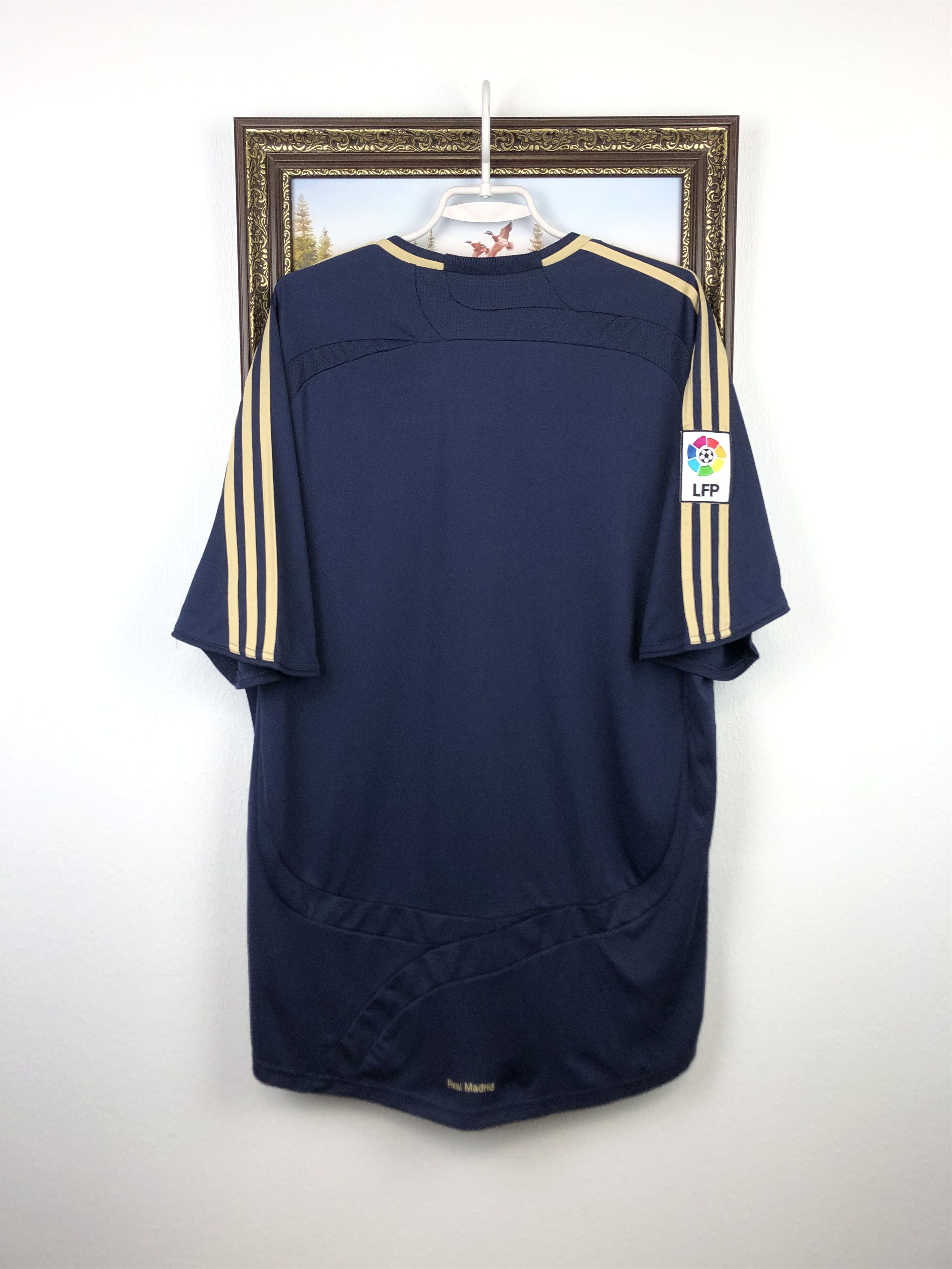 Adidas Real Madrid football shirt Soccer Adidas Jersey Camiseta Size US XL / EU 56 / 4 - 7 Thumbnail