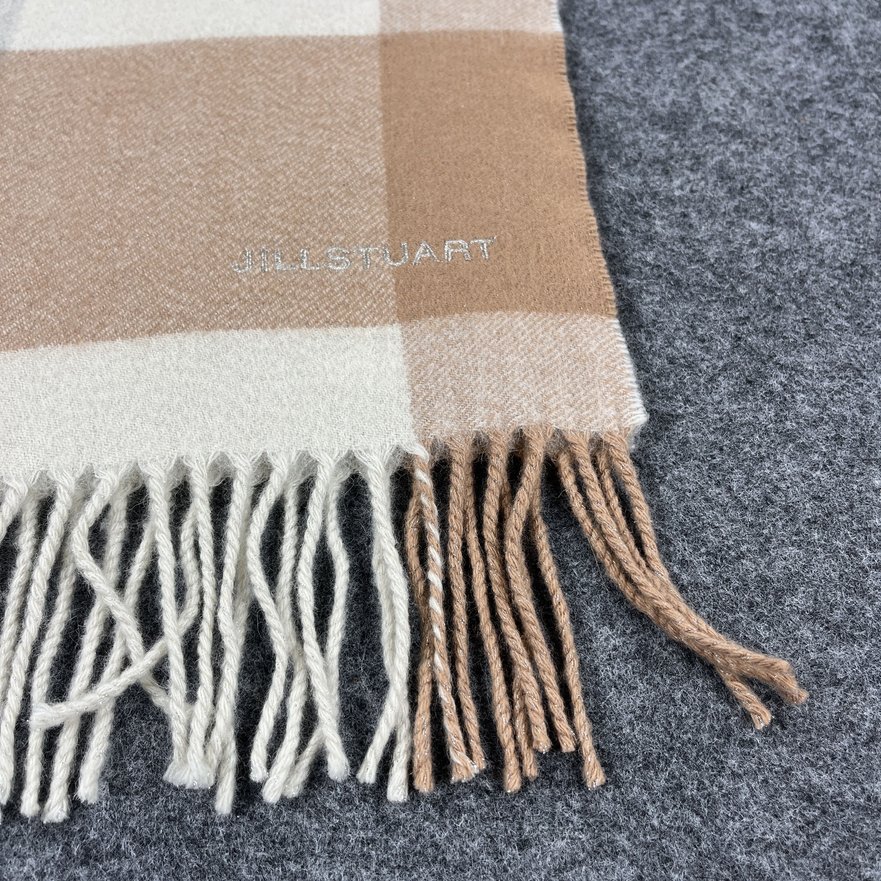 Jil Stuart Jil Stuart Scarf / Muffler / Neckwear T1054 Size ONE SIZE - 6 Thumbnail