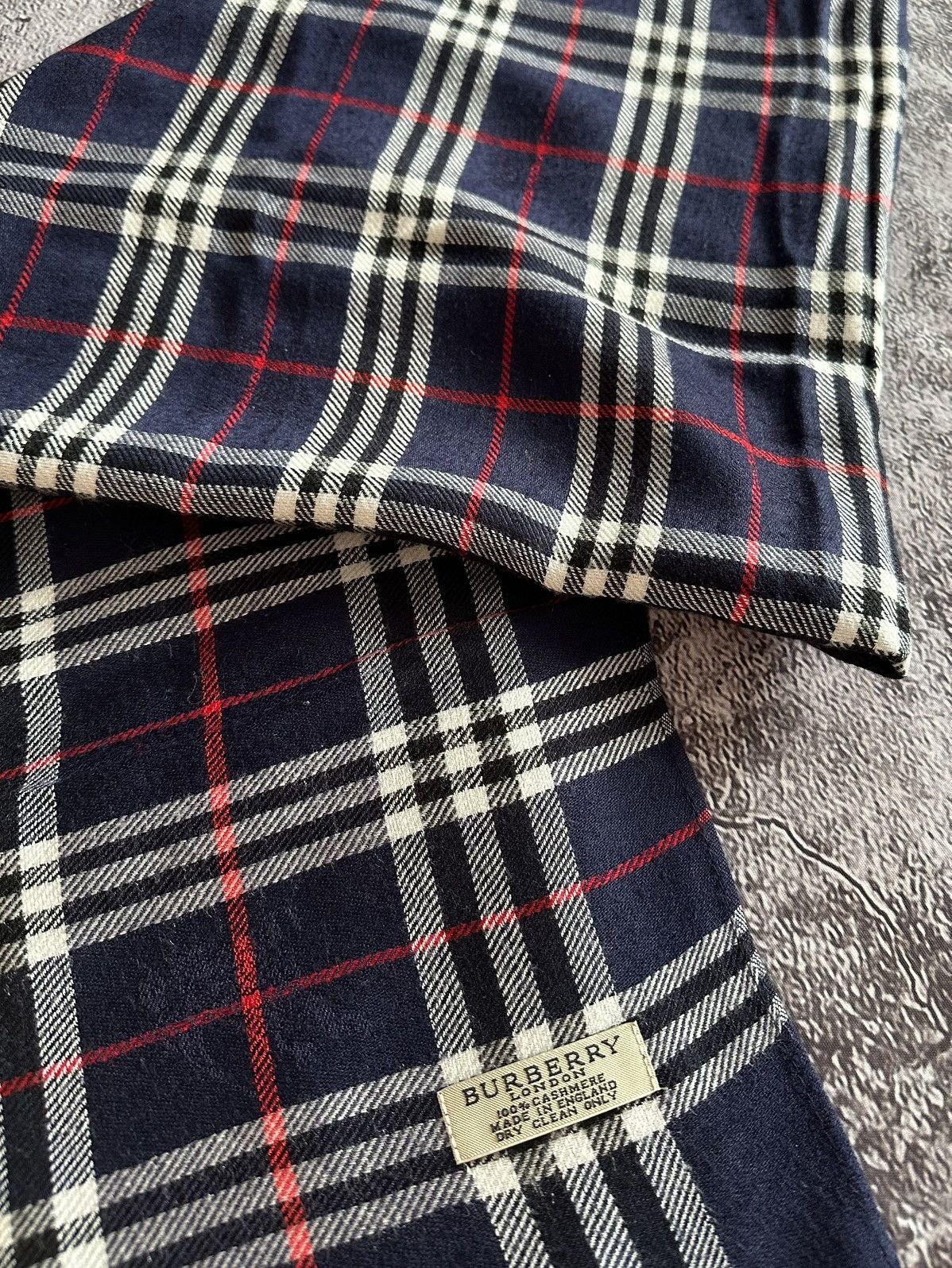 Burberry Vintage Burberry London Blue Cashmere Burberry Scarf Size ONE SIZE - 4 Thumbnail