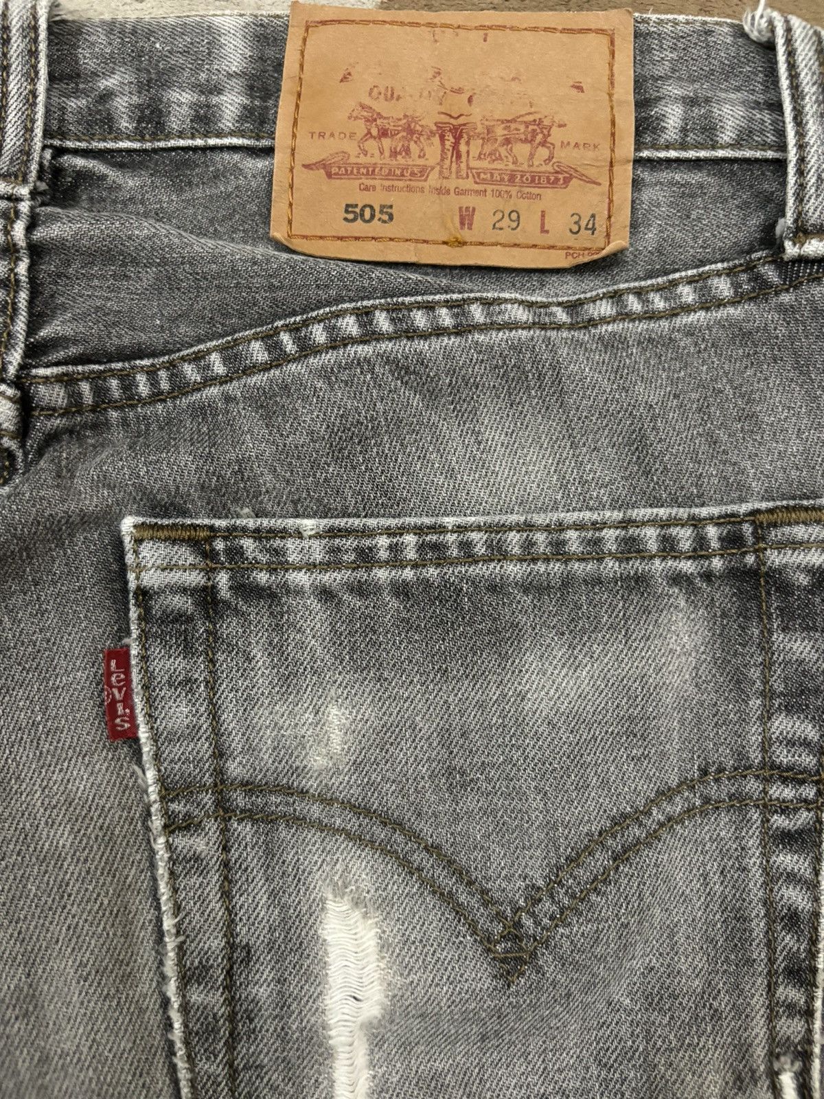 Levi's Vintage 80s Levis 505 Faded Distressed Grunge Jeans 29x27 Size US 29 - 14 Thumbnail