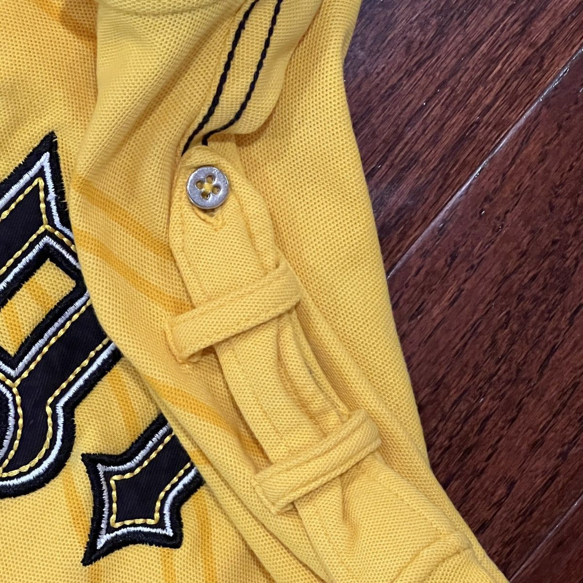 Coogi RARE Coogi Heritage Y2K Polo Shirt Yellow Size 3XL Size US XXL / EU 58 / 5 - 5 Thumbnail