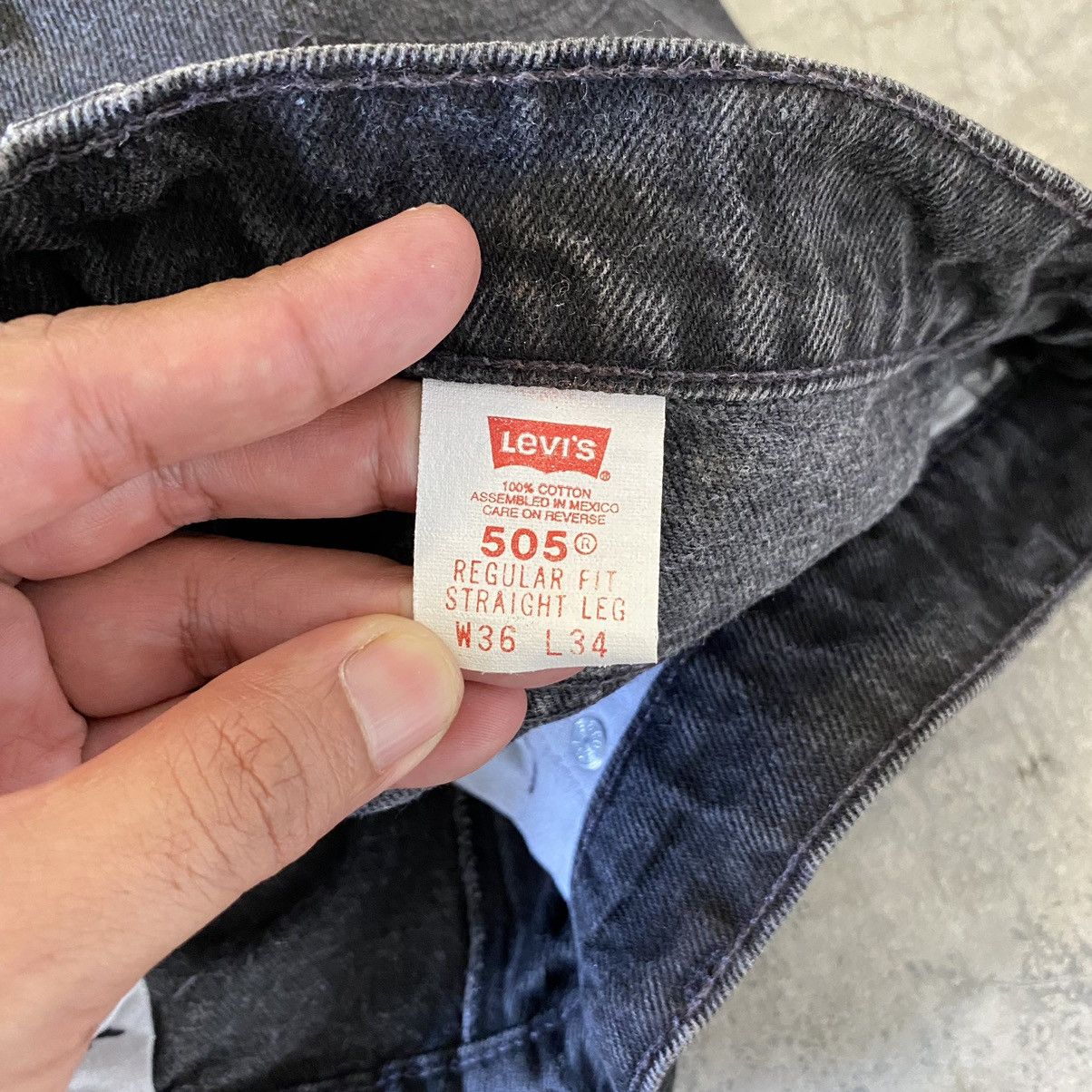 Levi's × Vintage Vintage 90’s Levis 505 Orange Tab Straight Leg Jeans Size US 35 - 20 Thumbnail