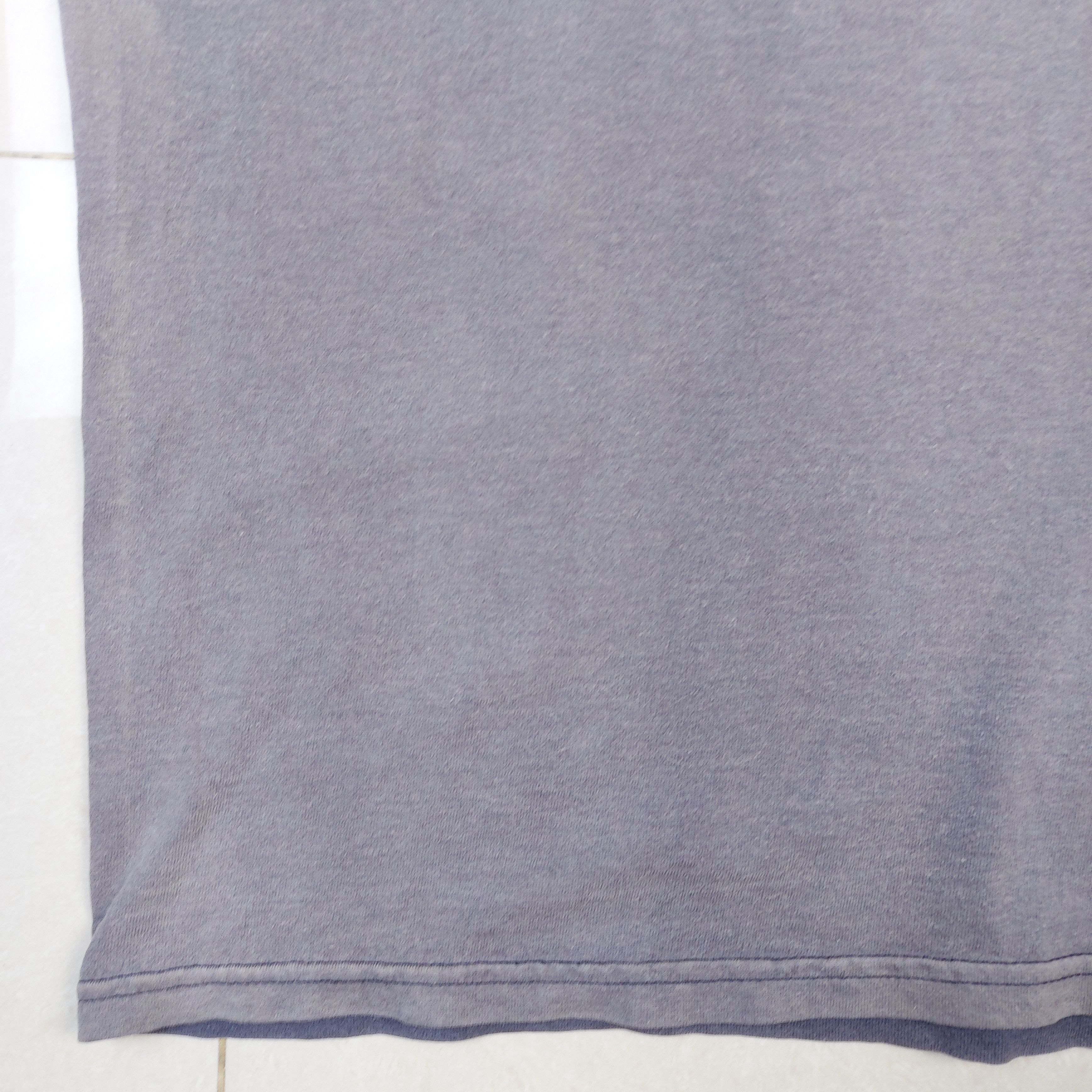 Quiksilver Vintage 90s Quiksilver Surf Skate Gradient Sun Faded TEE Size US XL / EU 56 / 4 - 8 Thumbnail