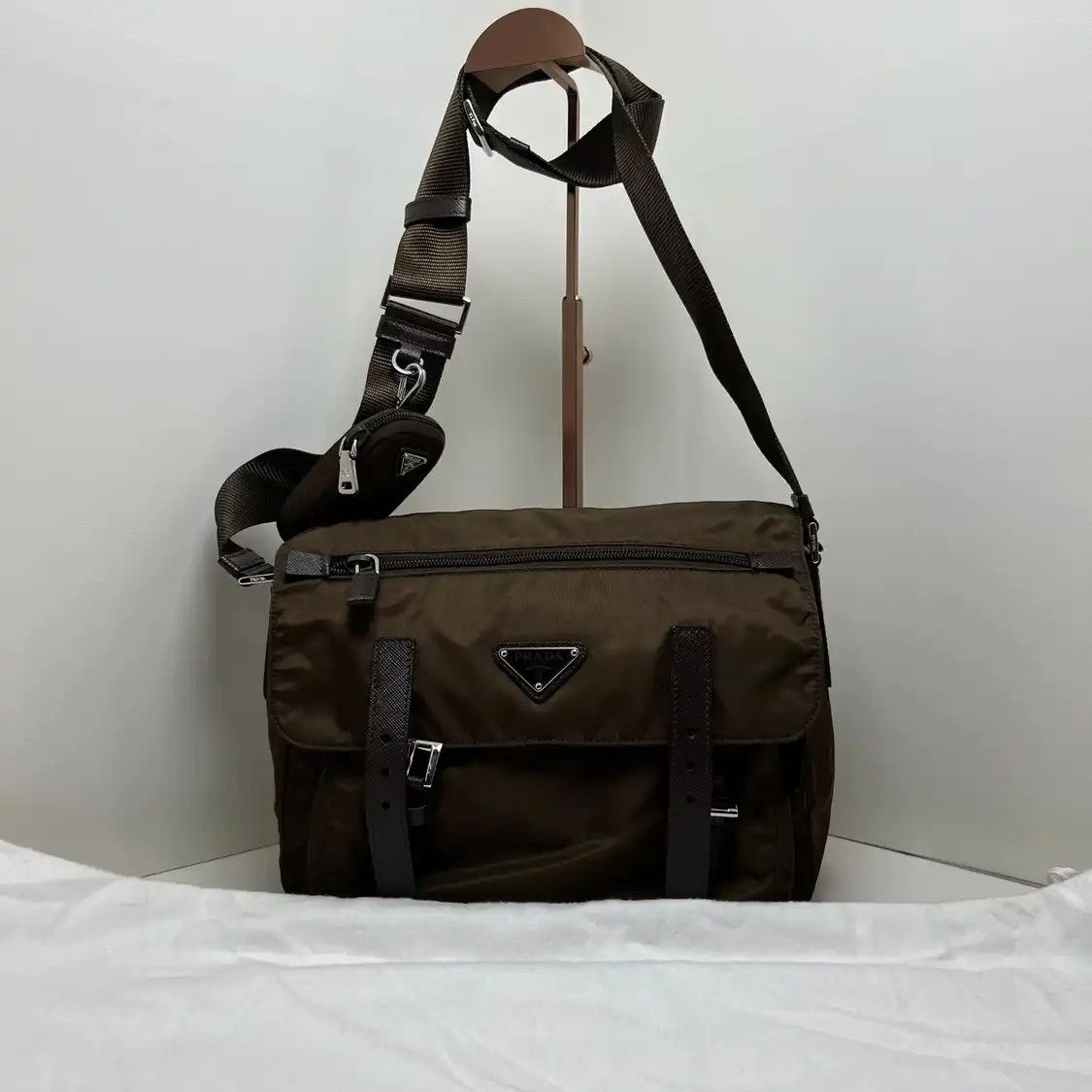 Prada PRADA Re-Nylon brown nylon logo crossbody bag Size ONE SIZE - 1 Thumbnail