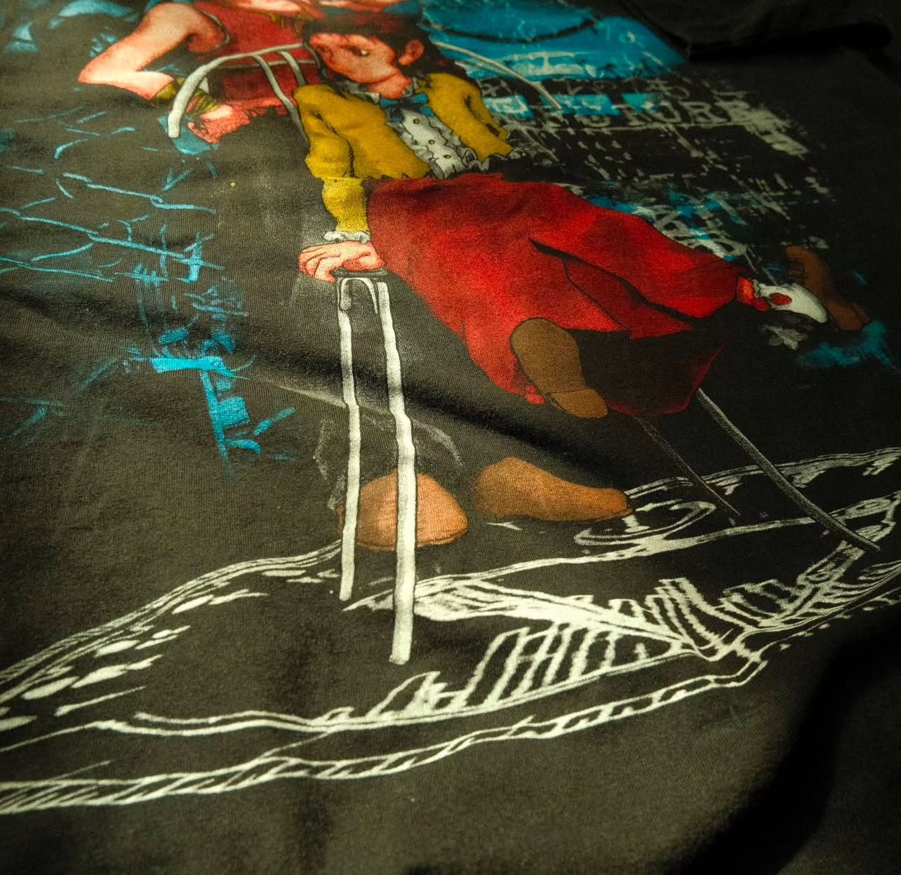 Japanese Brand Serial Experiments Lain Graphic Tee Size US XL / EU 56 / 4 - 6 Thumbnail