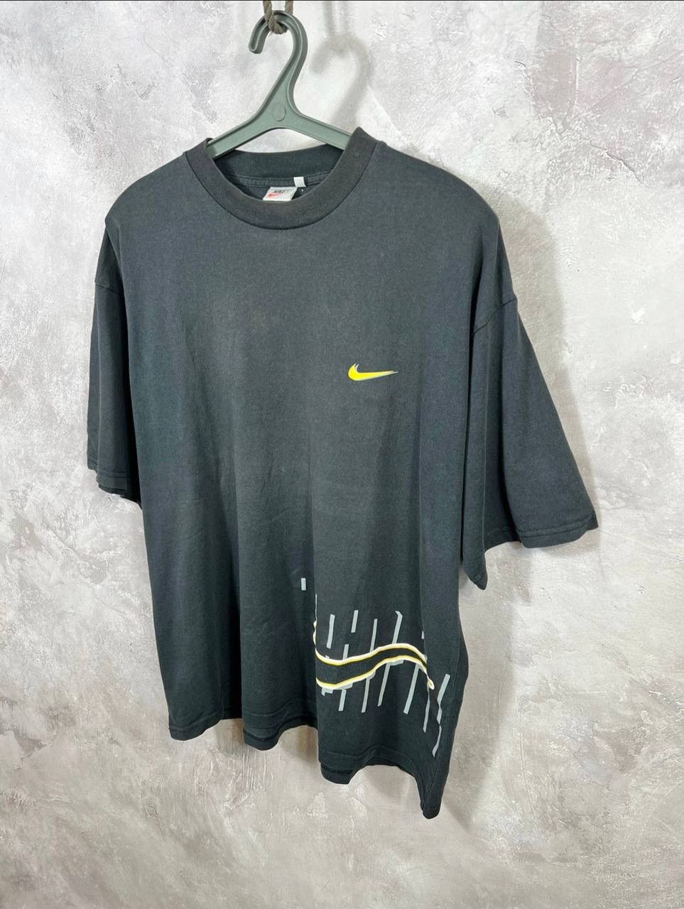 Nike × Vintage Vintage 90s Nike Y2k Tee Size US XL / EU 56 / 4 - 2 Thumbnail