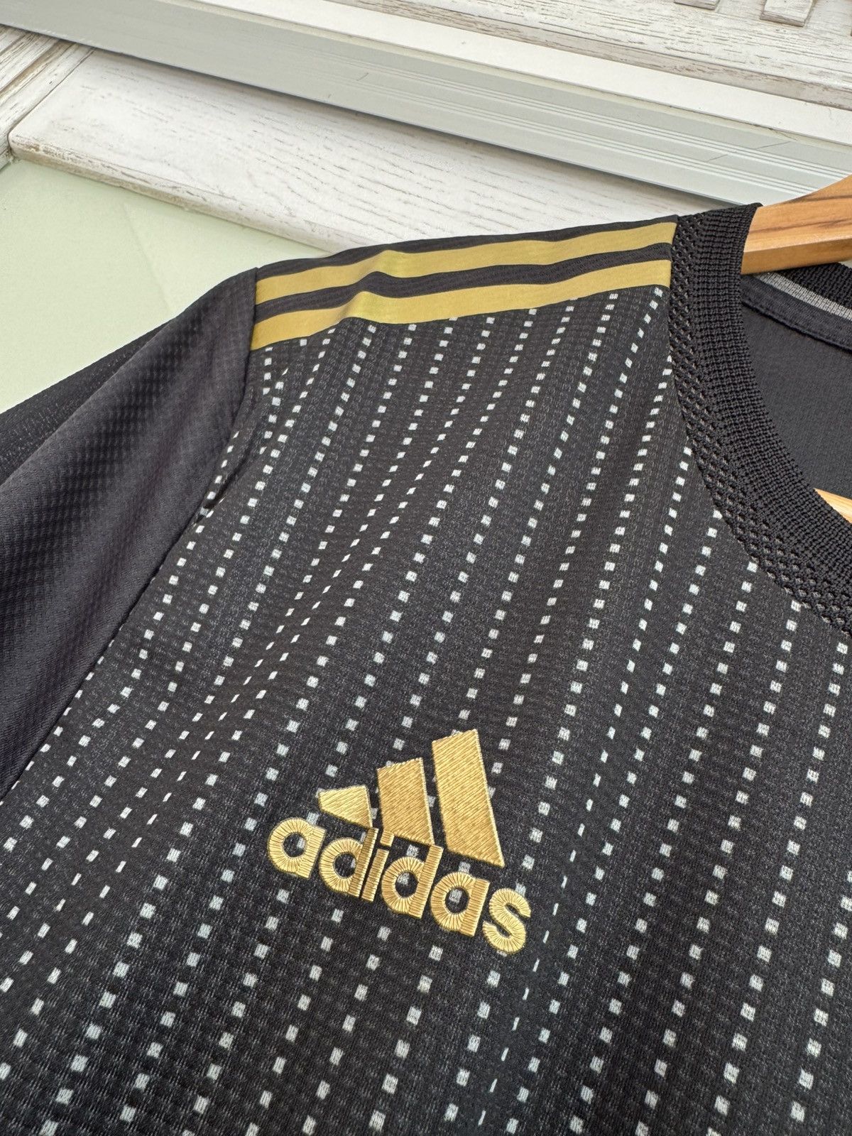 Adidas Bayern Munich 2021-2022 Away Player Issue Soccer Jersey Kit Size US L / EU 52-54 / 3 - 15 Thumbnail