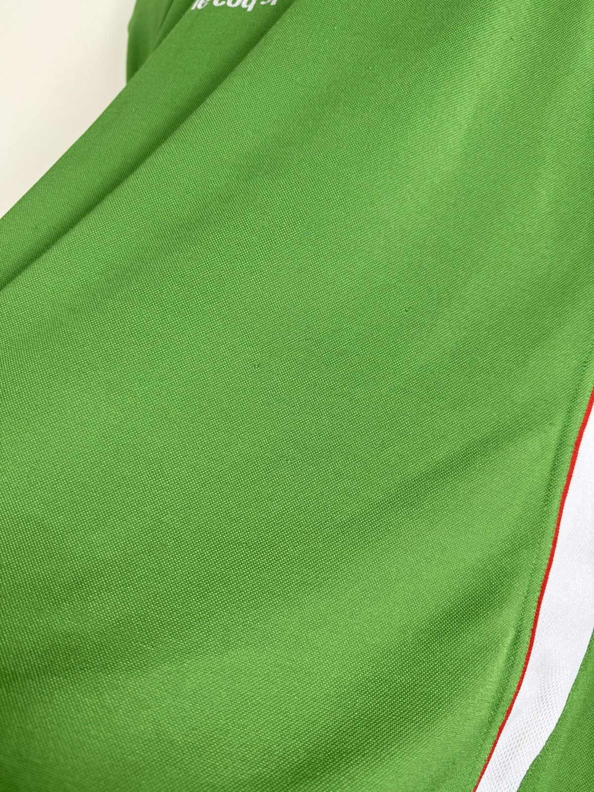 Other ALGERIA LE COQ SPORTIF 2004/2006 FOOTBALL SOCCER AWAY JERSEY Size US L / EU 52-54 / 3 - 5 Thumbnail