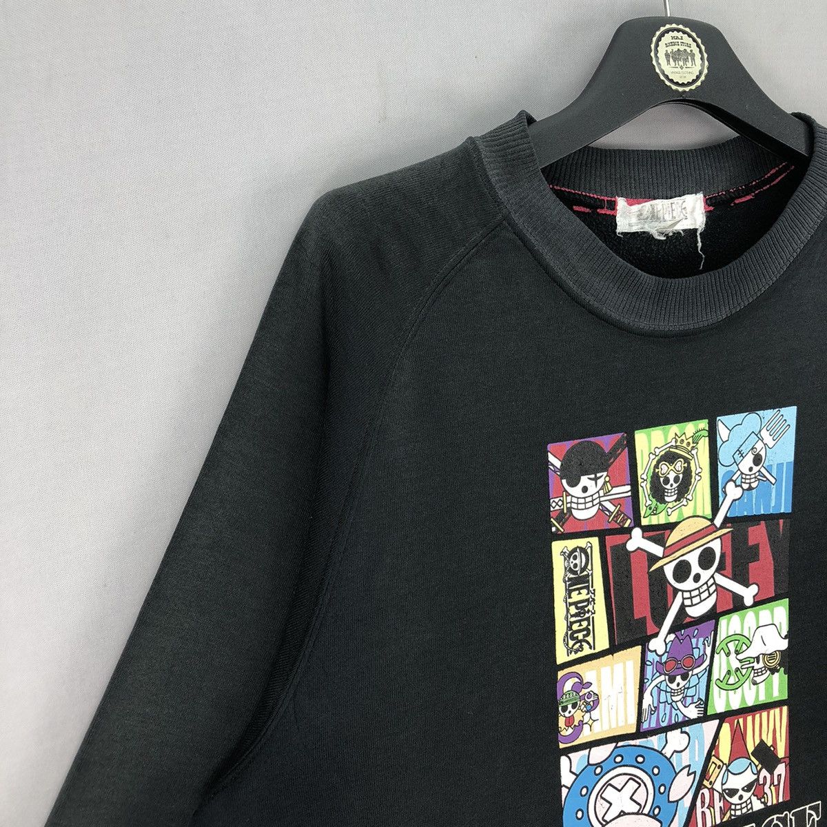 One Piece Vintage Y2K One Piece Monkey D. Luffy Full Line up Crew Size US XL / EU 56 / 4 - 2 Thumbnail