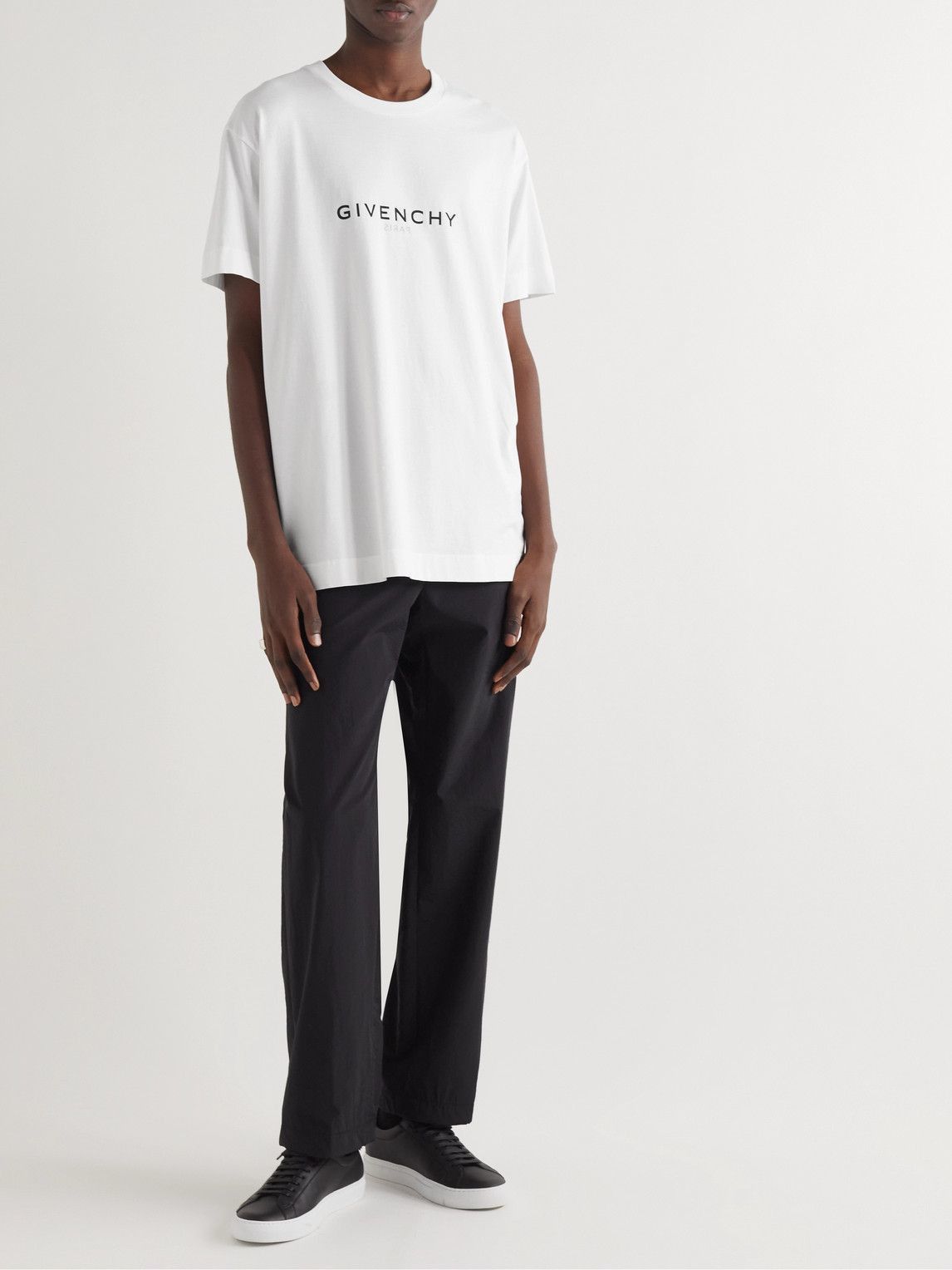 Givenchy White Reverse Logo Oversized T-Shirt Size US XXL / EU 58 / 5 - 2 Thumbnail