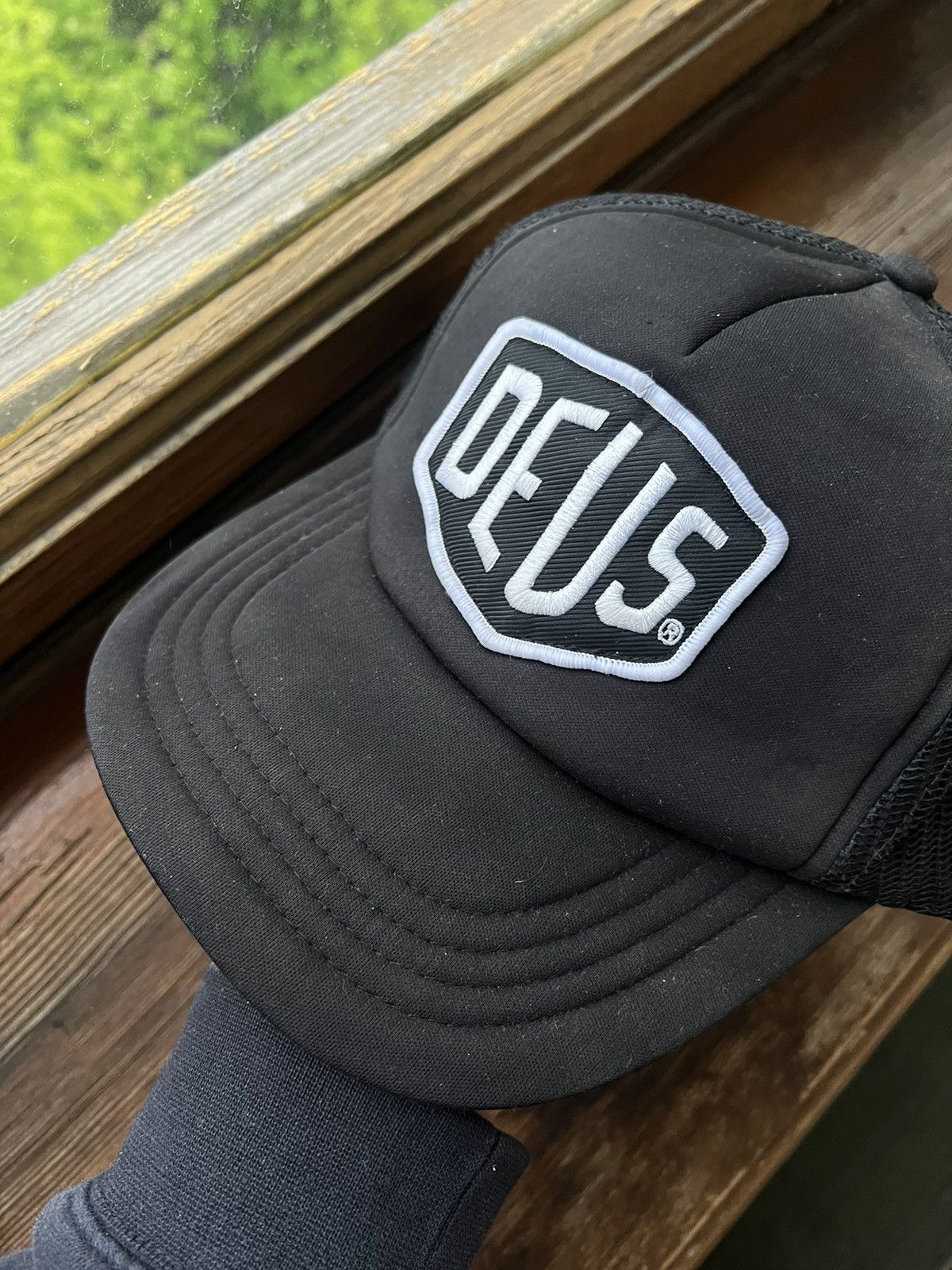 Deus Ex Machina Deus Ex Machina Chambray Shield Trucker Cap Hat Size ONE SIZE - 2 Thumbnail