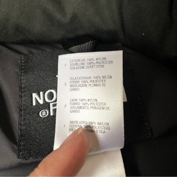 The North Face North Face Black Nuptse Down Puffer Vest - 700-fill, Large Size L / US 10 / IT 46 - 8 Thumbnail