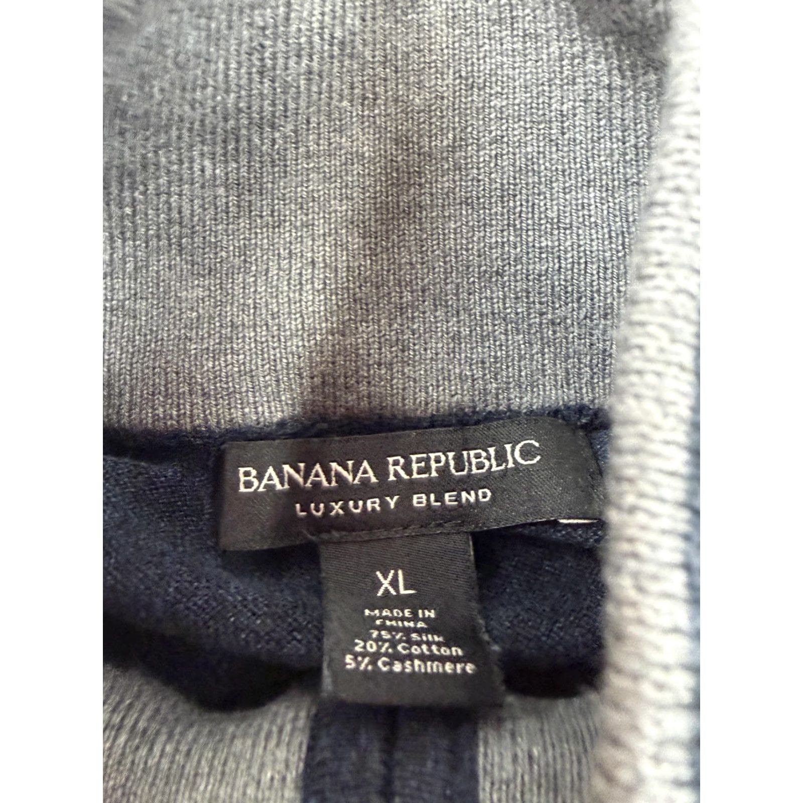 Banana Republic VINTAGE Banana Republic Sweater Mens XL Blue Full Zip Mock Neck Silk Cashmere Blend Size US XL / EU 56 / 4 - 6 Thumbnail