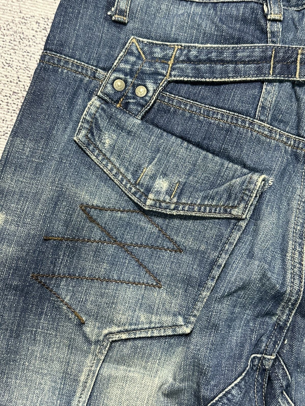 Marithe + Francois Girbaud 00s Marithe Francois Girbaud Bondage Washed Denim Jeans Size US 31 - 16 Thumbnail