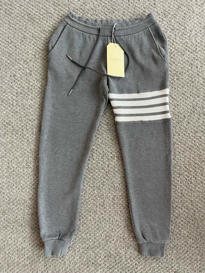 Thom Browne Thom Browne Huffug trousers and shorts Size US 36 / EU 52 - 1 Thumbnail