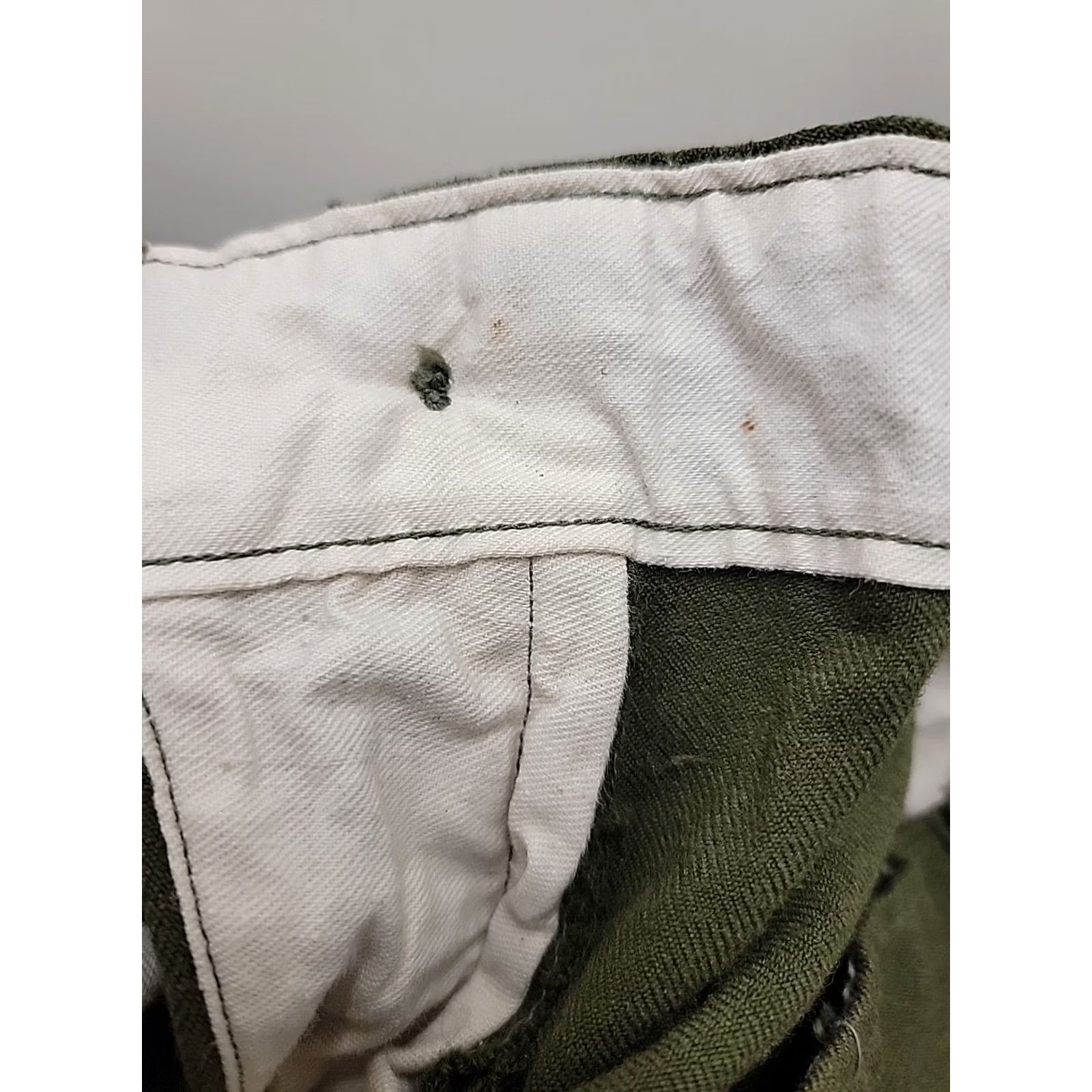 Vintage VINTAGE USA Military Pants Mens M Green Wool M-1951 Army Field Trousers Regular Waist 34 Inseam 29 Button Zip Casual Workwear Army Retro USA Mens Size US 31 - 5 Thumbnail