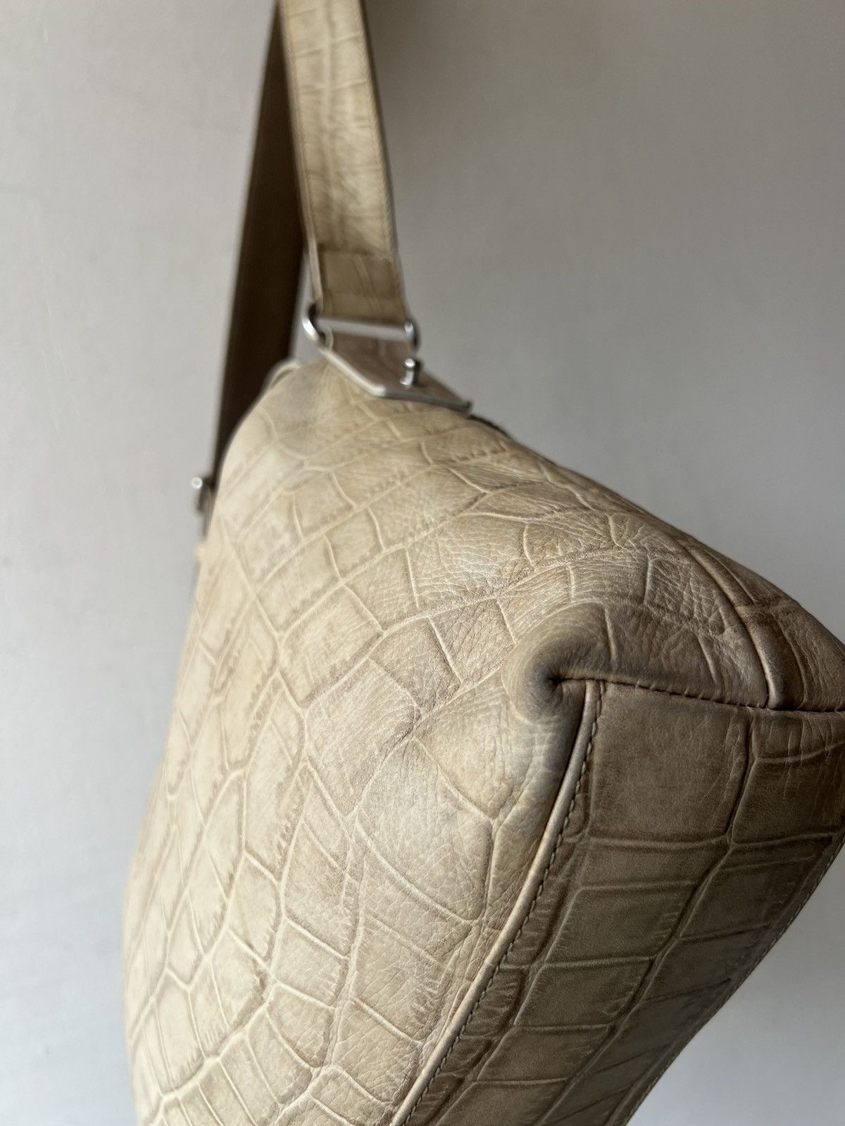 Leather COTO Japan Patina Embossed Crocodile All Leather Sling Bag Size ONE SIZE - 22 Thumbnail