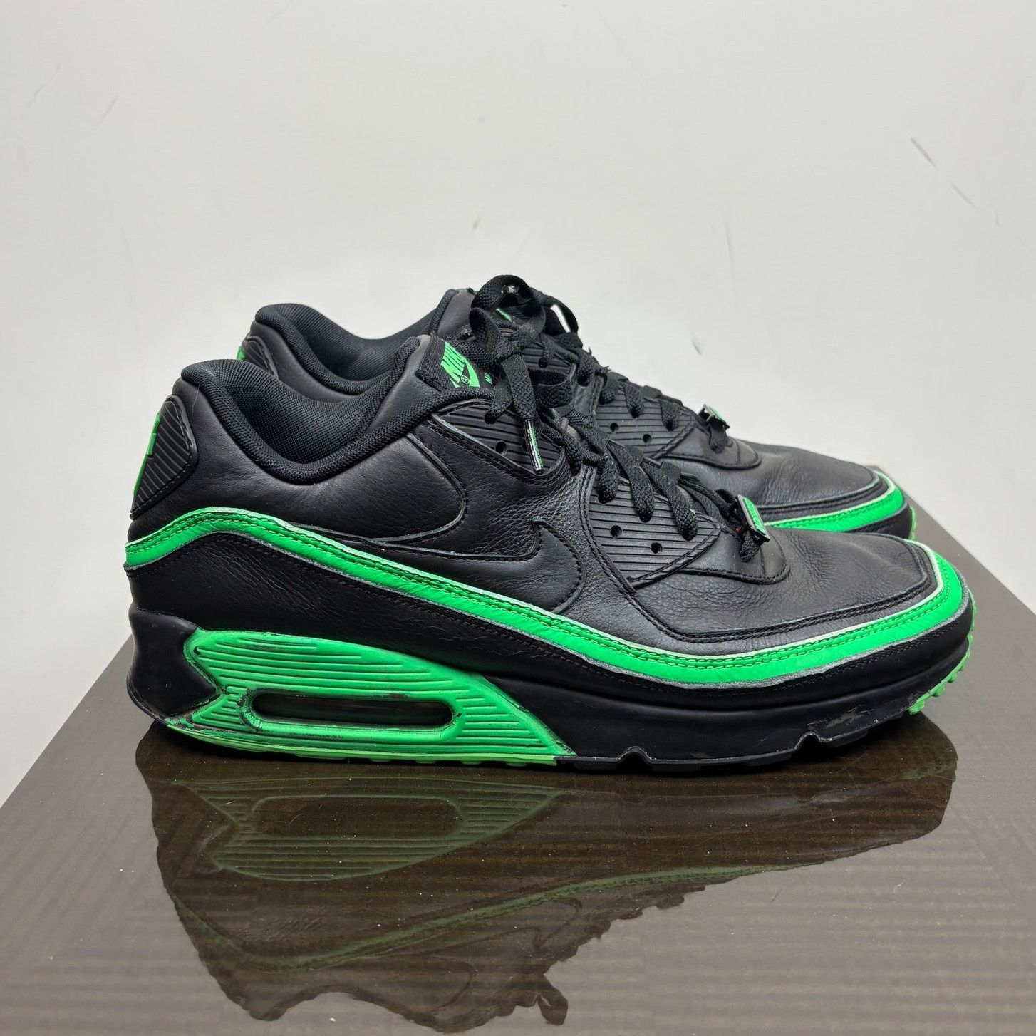 Nike × Undefeated Nike Undefeated Air Max 90 Black Green Sneakers Men's 13 Size US 13 / EU 46 - 3 Thumbnail