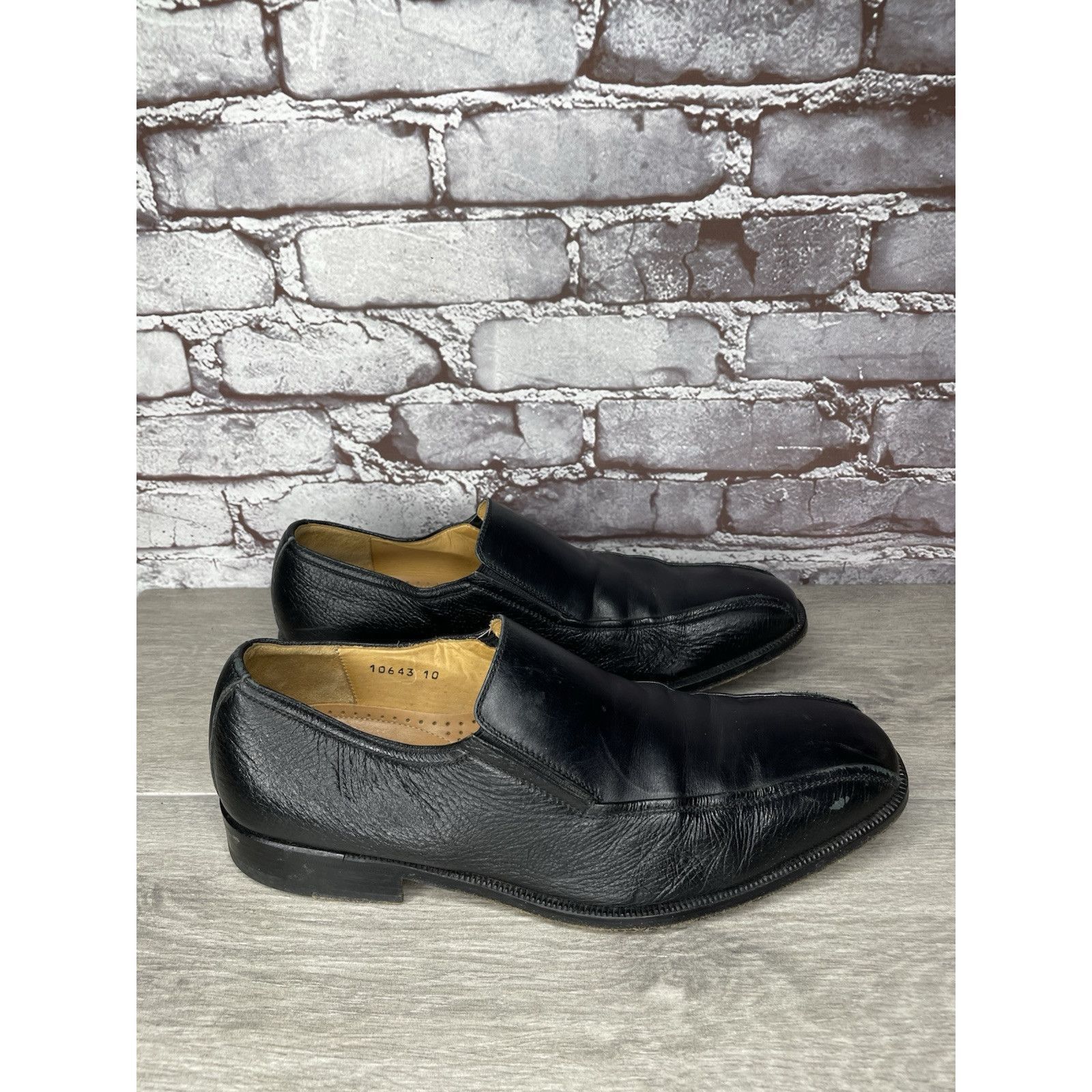 Magnanni Magnanni 10643 Black Leather Slip On Loafers Dress Shoes Men Size US 10 / EU 43 - 13 Thumbnail