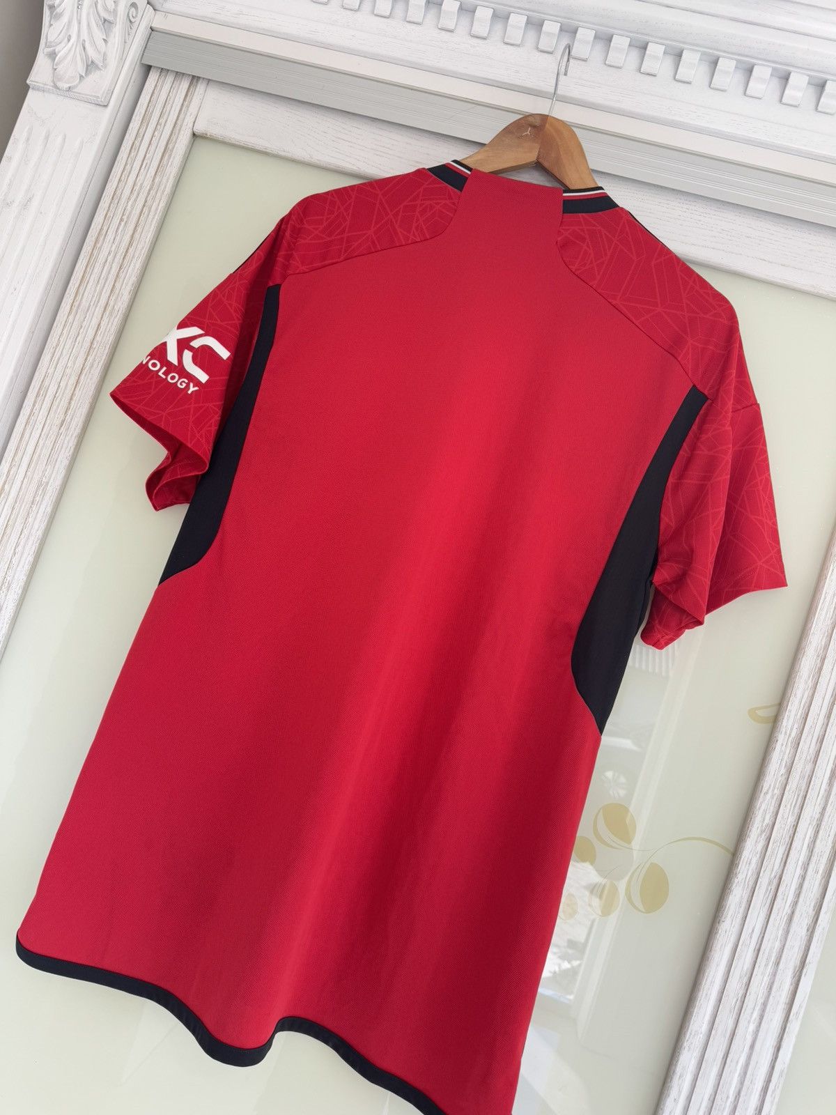 Adidas Manchester United 2023-2024 Home Soccer Jersey Football Kit Size US XL / EU 56 / 4 - 9 Thumbnail