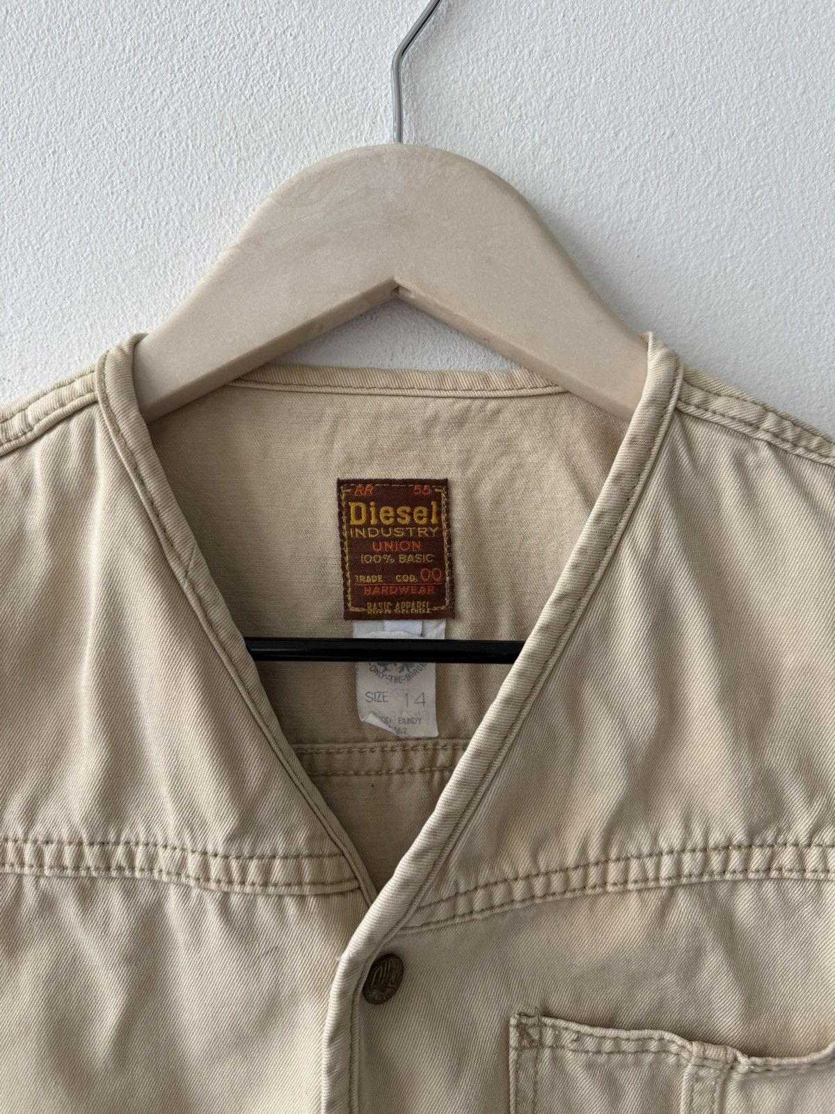 Diesel Vintage RARE Diesel RR55 Big Logo Industry Vest Size US S / EU 44-46 / 1 - 11 Thumbnail