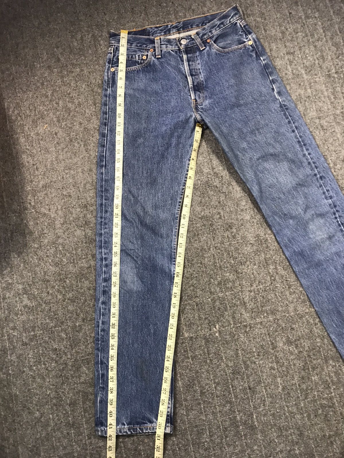 Levi's Vintage Clothing Levi's 501 Button Fly Natural Faded Denim Straight Cut Size US 30 / EU 46 - 12 Thumbnail