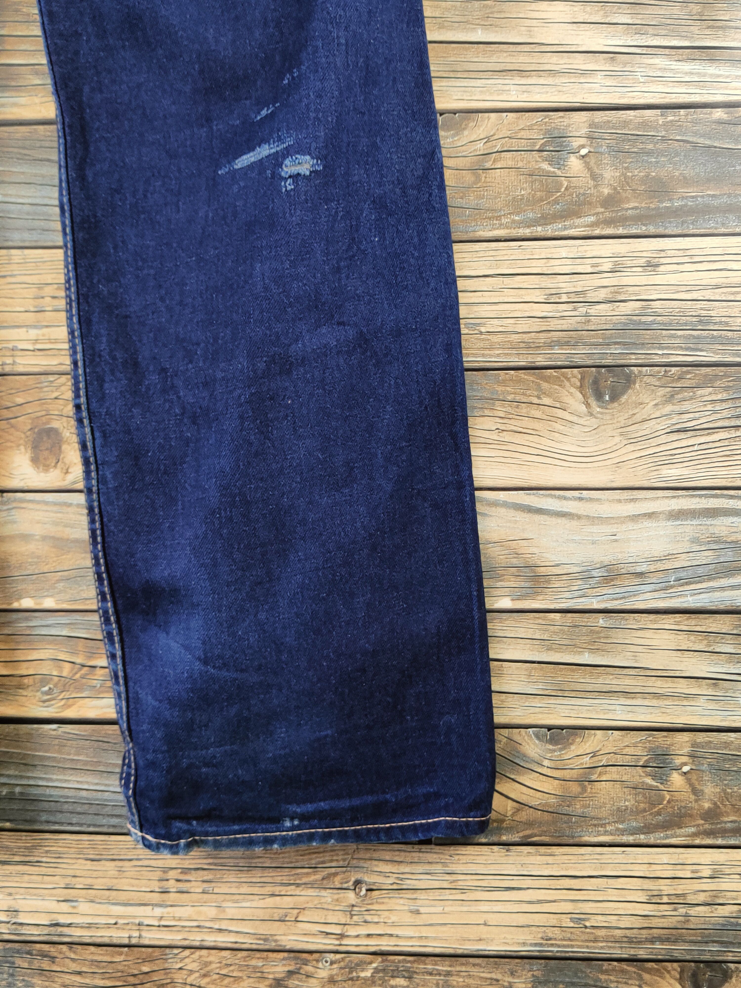 Levi's DL Levi's buckle back Distressed Ripped denim Jeans #46-966 Size US 30 / EU 46 - 12 Thumbnail