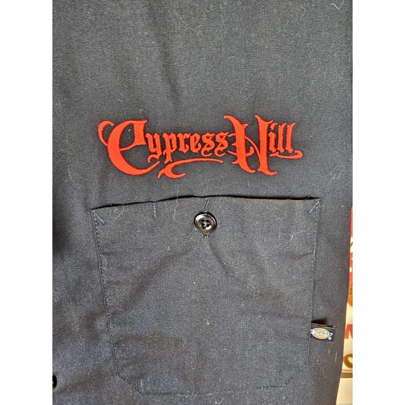 Dickies VINTAGE Dickies 90's CYPRESS HILL HIP HOP WORK SHIRT SZ LARGE Mens Short Sleeve Black Cotton Button-Up Regular Size L Size US L / EU 52-54 / 3 - 4 Thumbnail