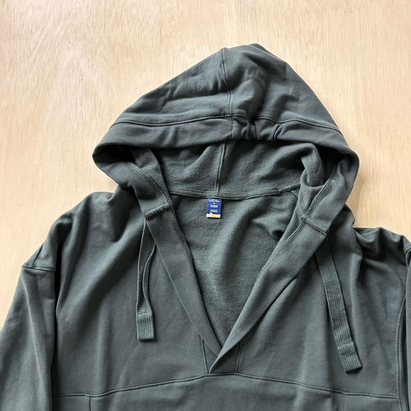 Old Navy Old Navy Hoodie Womens M Green Live-In French Terry V Neck Pullover Top Size M / US 6-8 / IT 42-44 - 5 Thumbnail