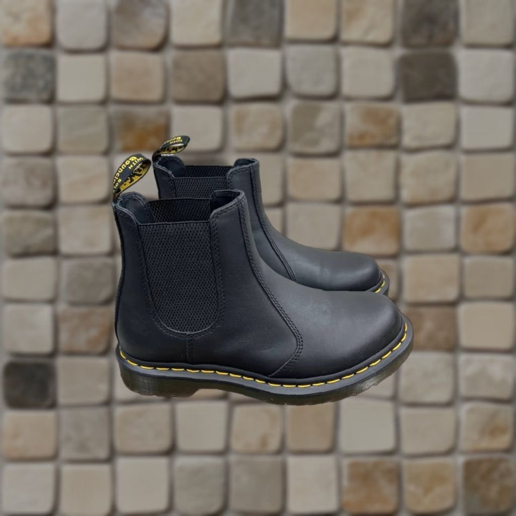 Dr. Martens 2976 DMXL Zip Leather Chelsea Boots | Grailed