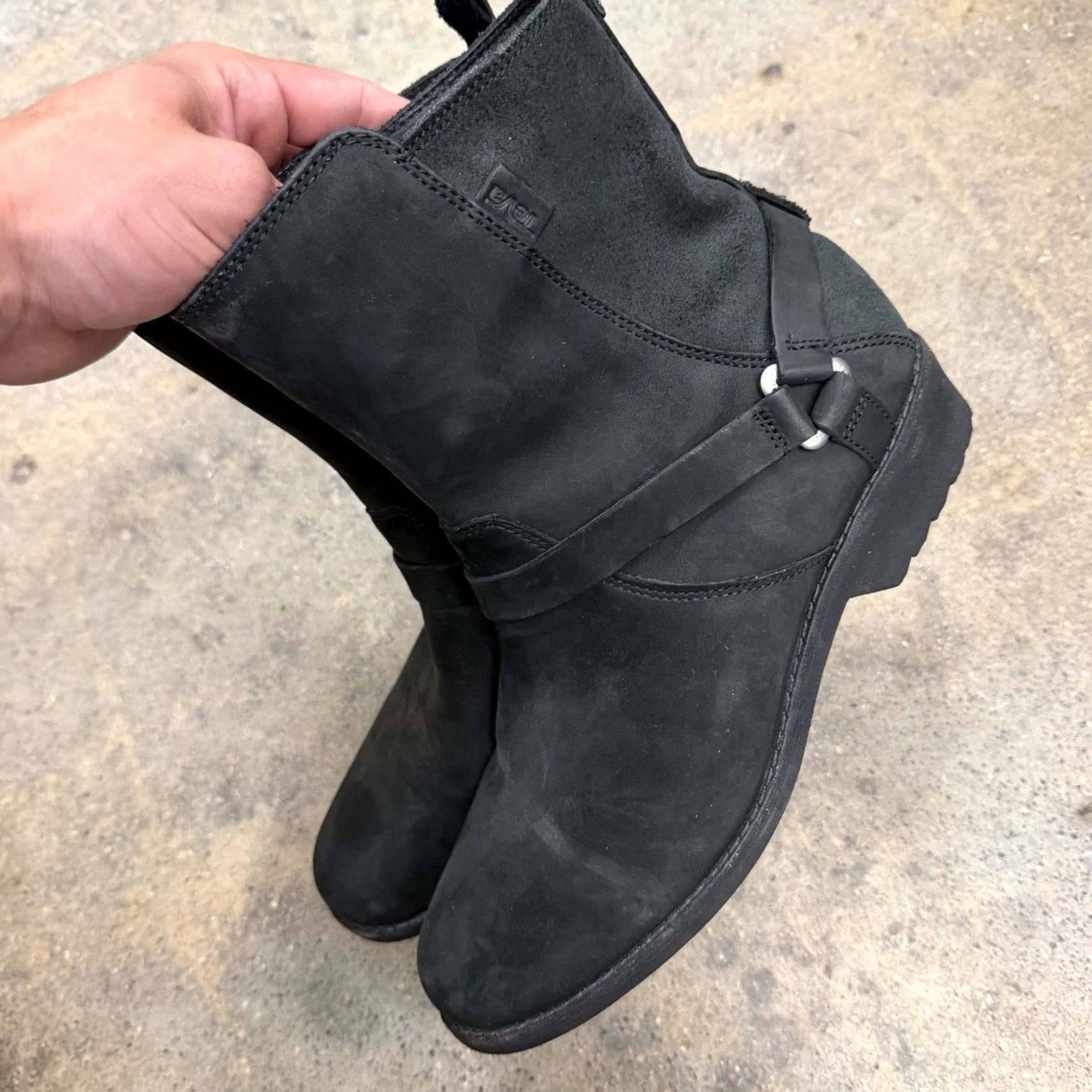 Teva Teva De La Vina Dos Waterproof Boots Side Zip Womens Size 9 Bison Black Size US 9 / IT 39 - 7 Thumbnail