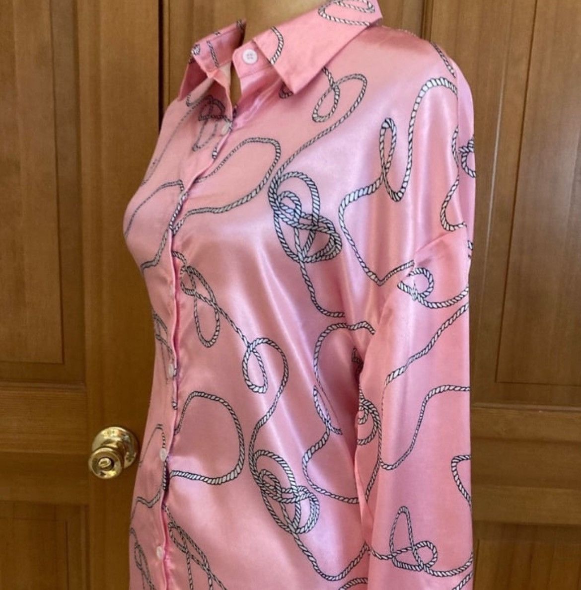 Designer × Other NWT, Gorgeous Pink Lavishly Paris Women’s Chainlink Blouse Size S / US 4 / IT 40 - 6 Thumbnail