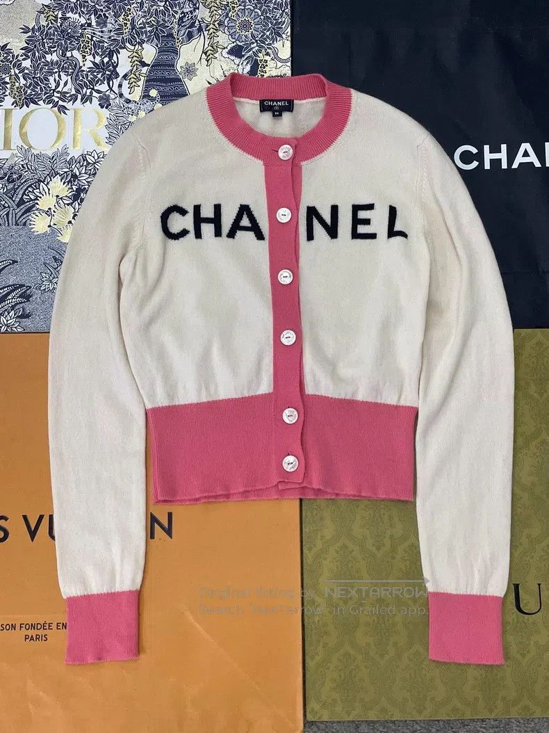 Chanel Chanel Beach Series Pink Beige Letter Cashmere Knitted Car Size XS / US 0-2 / IT 36-38 - 1 Thumbnail