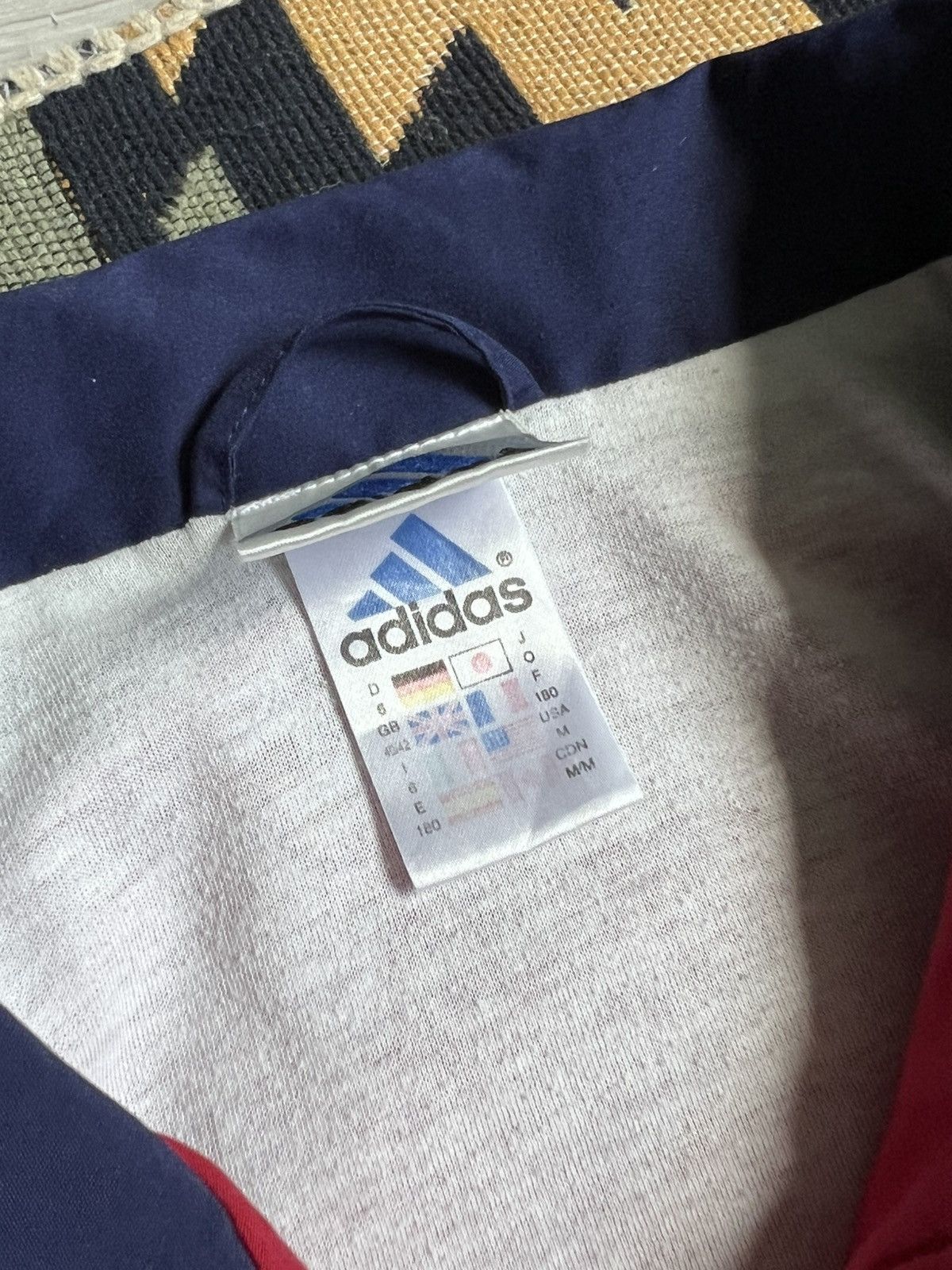Adidas Vintage Adidas 3 Stripes Nylon Jacket Size US M / EU 48-50 / 2 - 11 Thumbnail