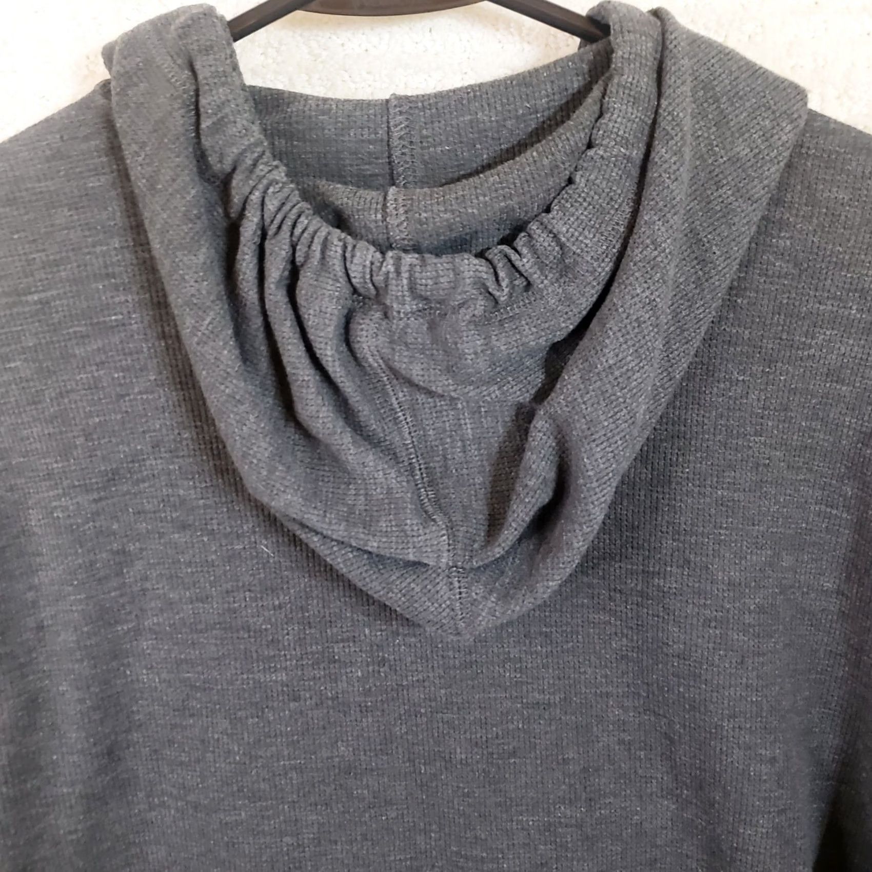 Vintage ABOUND Sweatshirt Gray M Hooded Waffle Knit Light Weight Drawstring Women Size M / US 6-8 / IT 42-44 - 7 Thumbnail