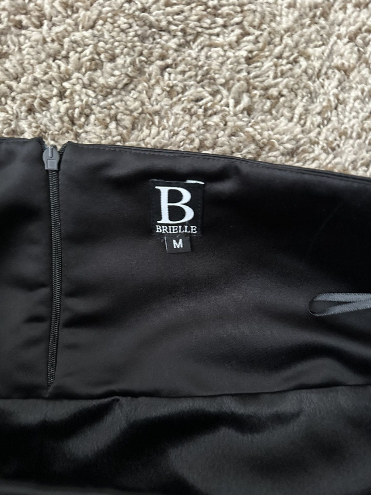 Other Brielle Mini Skirt Size 28" / US 6 / IT 42 - 3 Thumbnail