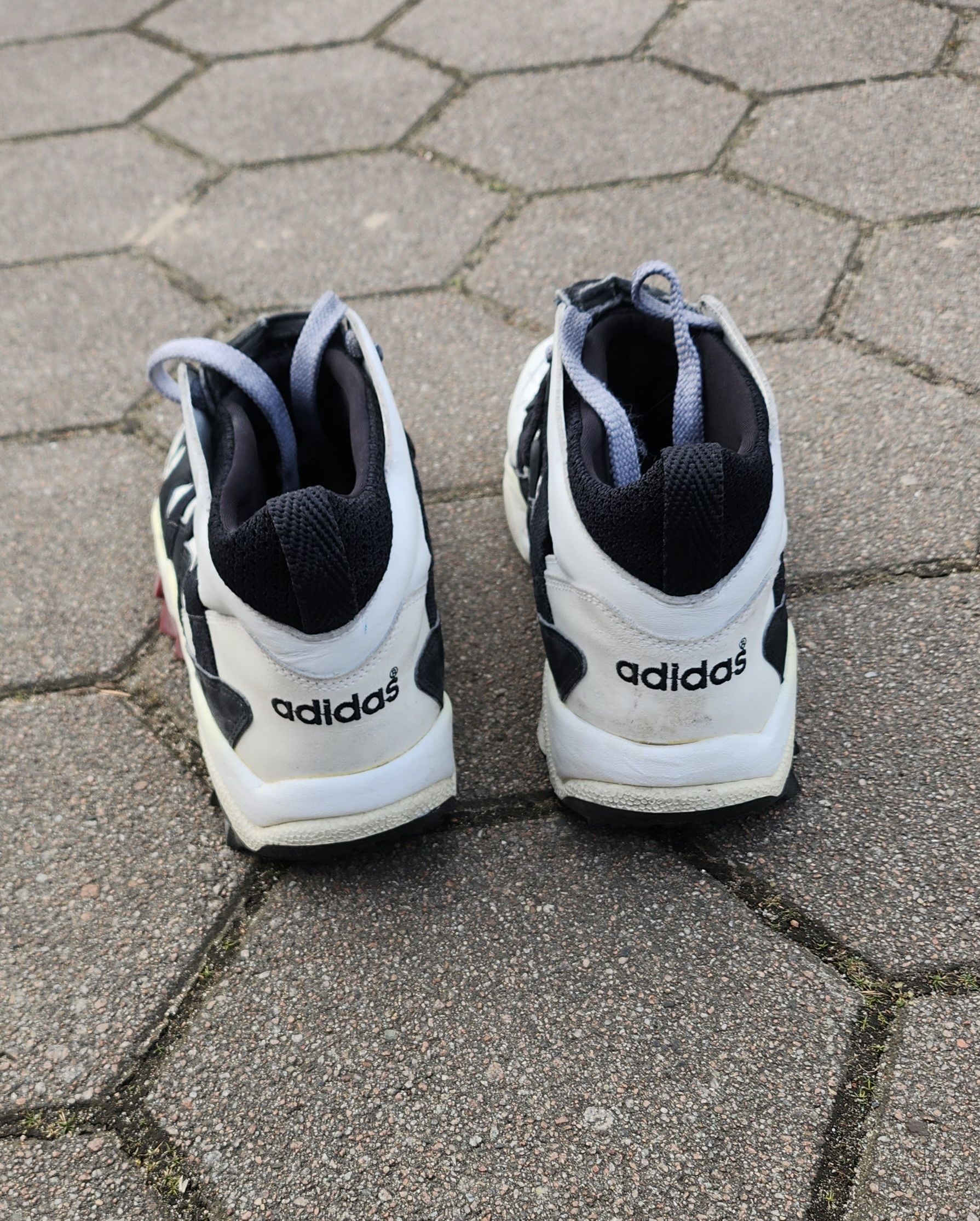 Adidas Vintage Adidas Sneaker Size US 12 / EU 45 - 6 Thumbnail